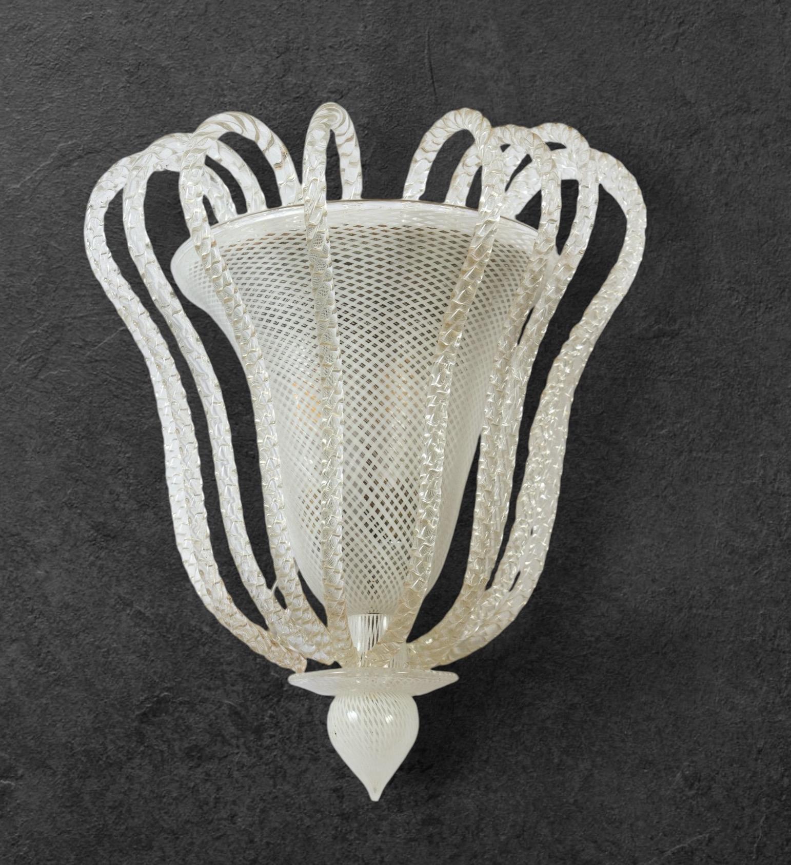 Pair of Art Deco Venini Reticello Murano Glass Sconces 1940s For Sale 2
