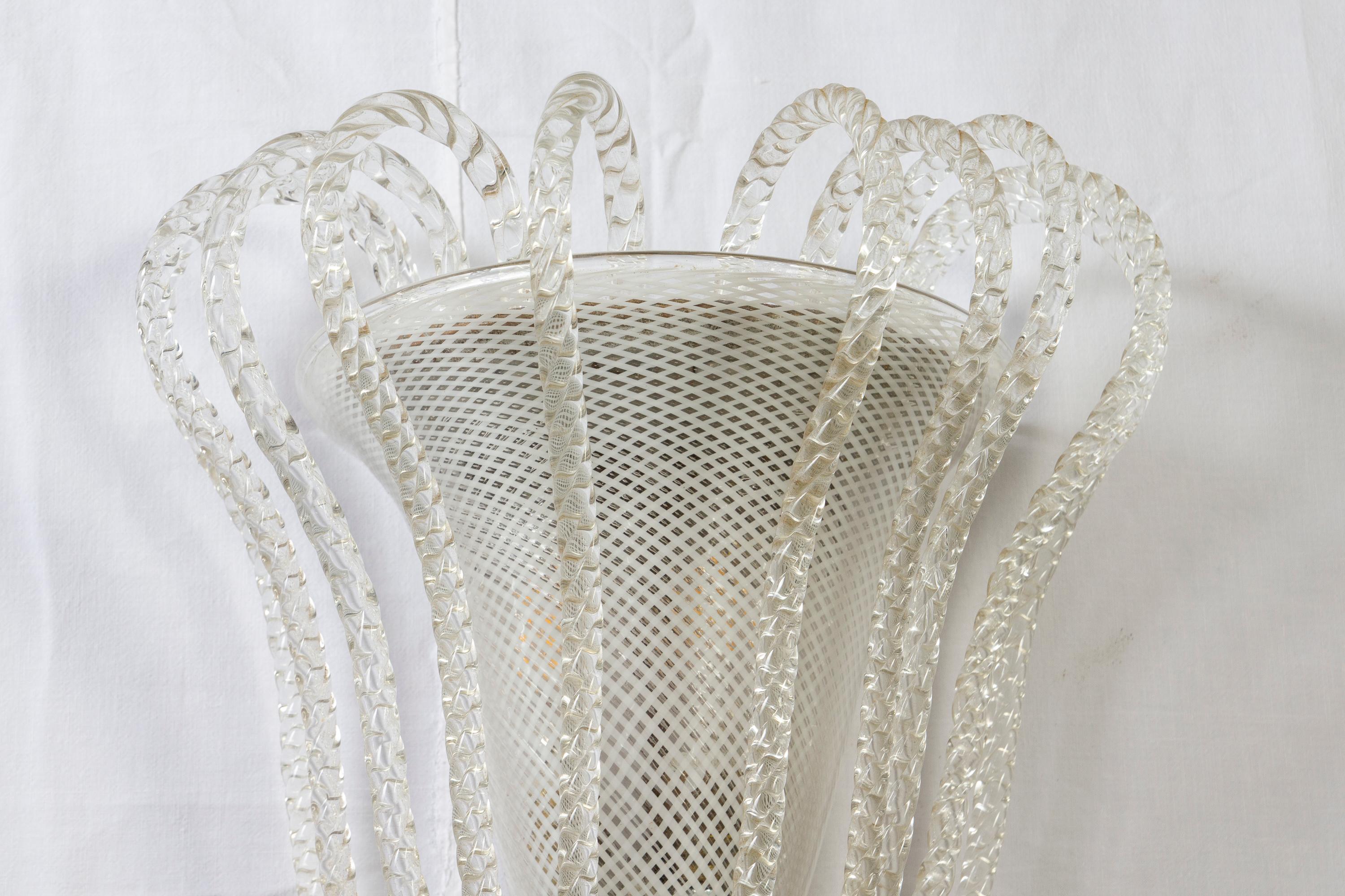 Pair of Art Deco Venini Reticello Murano Glass Sconces 1940s For Sale 3