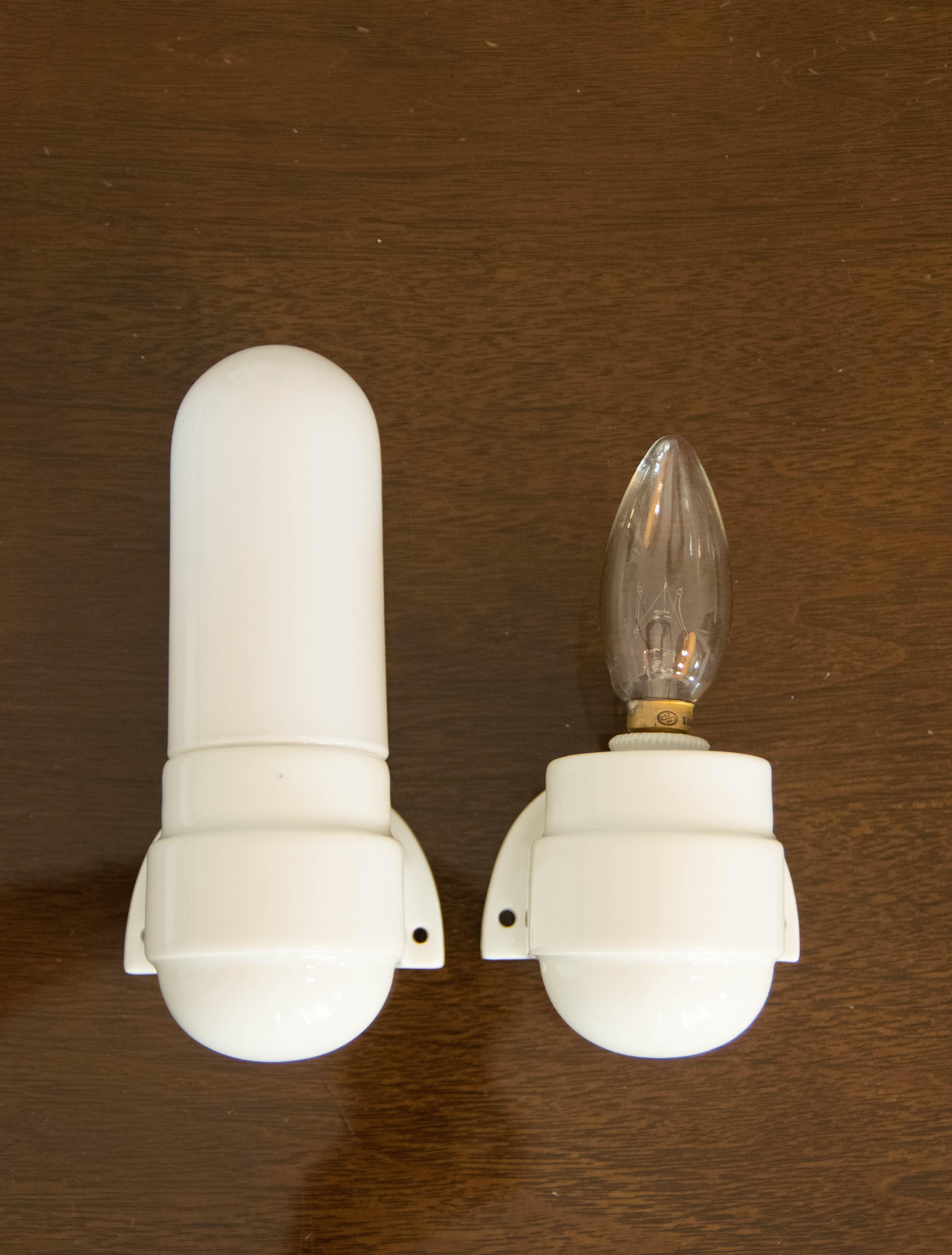 Pair of Art Deco Wall Lamps, 1930 For Sale 5