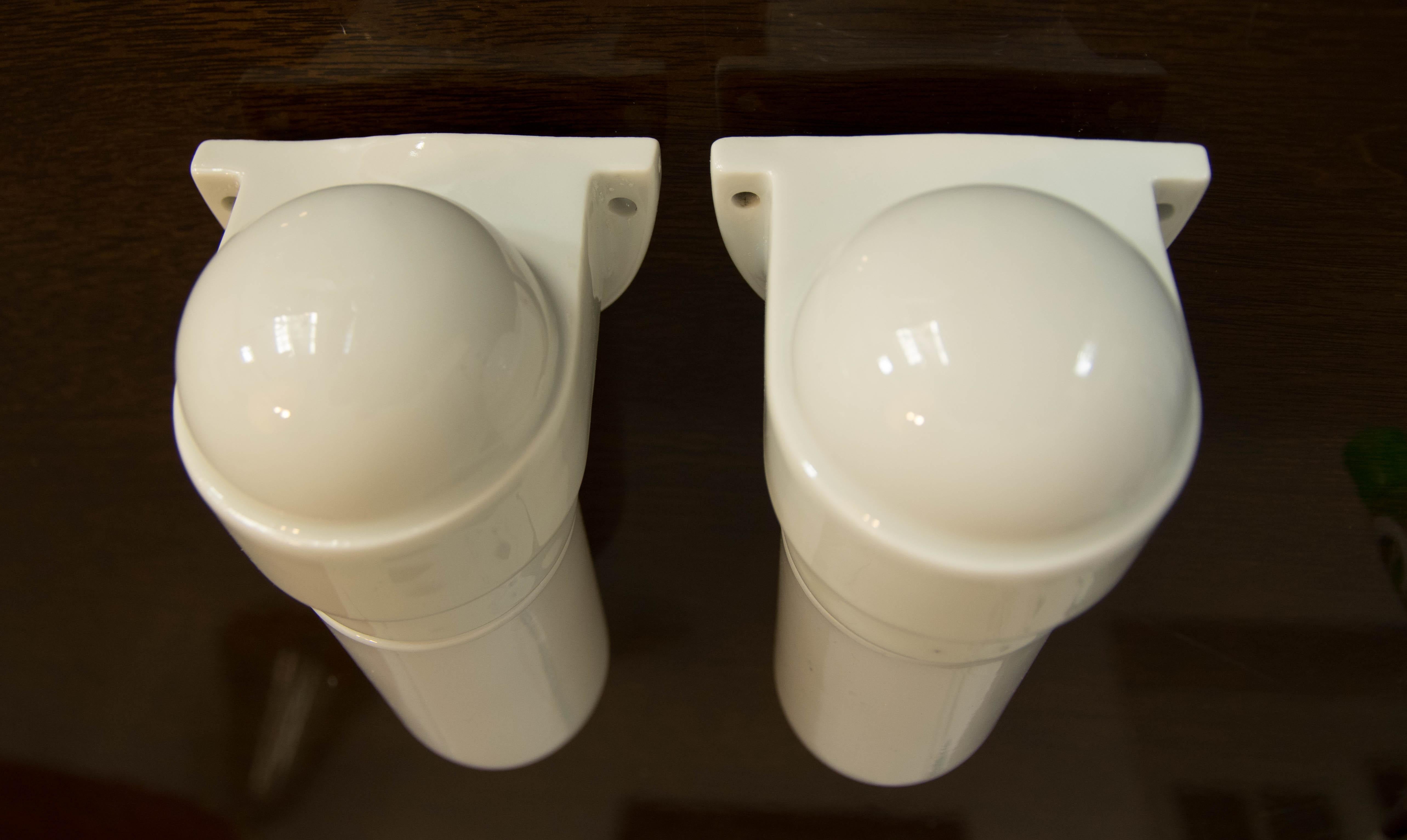 Pair of Art Deco Wall Lamps, 1930 For Sale 4