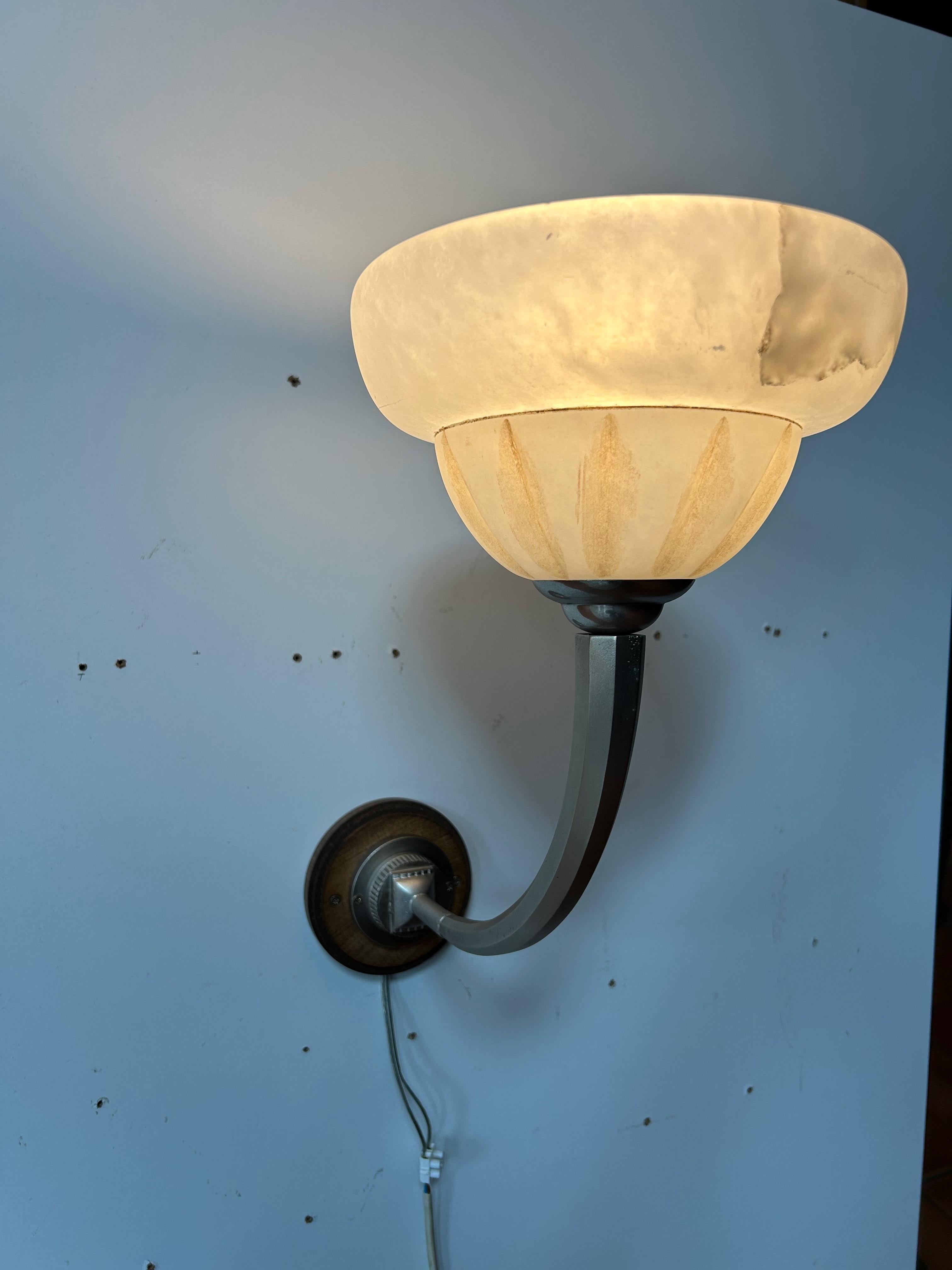 Pair of Art Deco wall lights For Sale 7