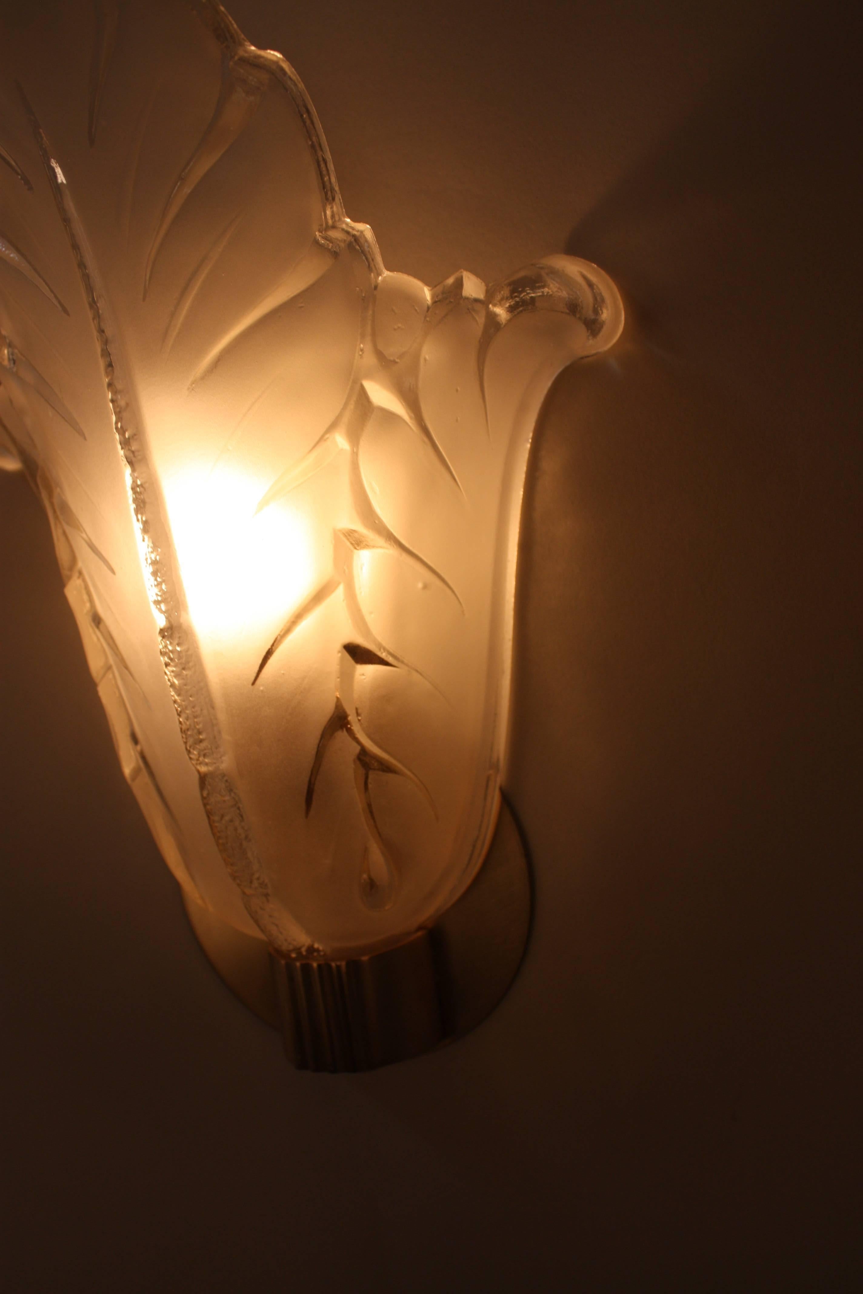 Pair of Art Deco Wall Sconces by Ezan In Good Condition In Fairfax, VA