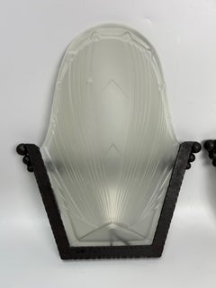 Pair of Art Deco Wall Sconces to the Verrerie des Hanots