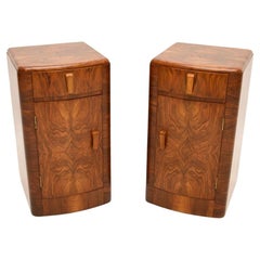 Paire de tables de chevet Art Déco en noyer