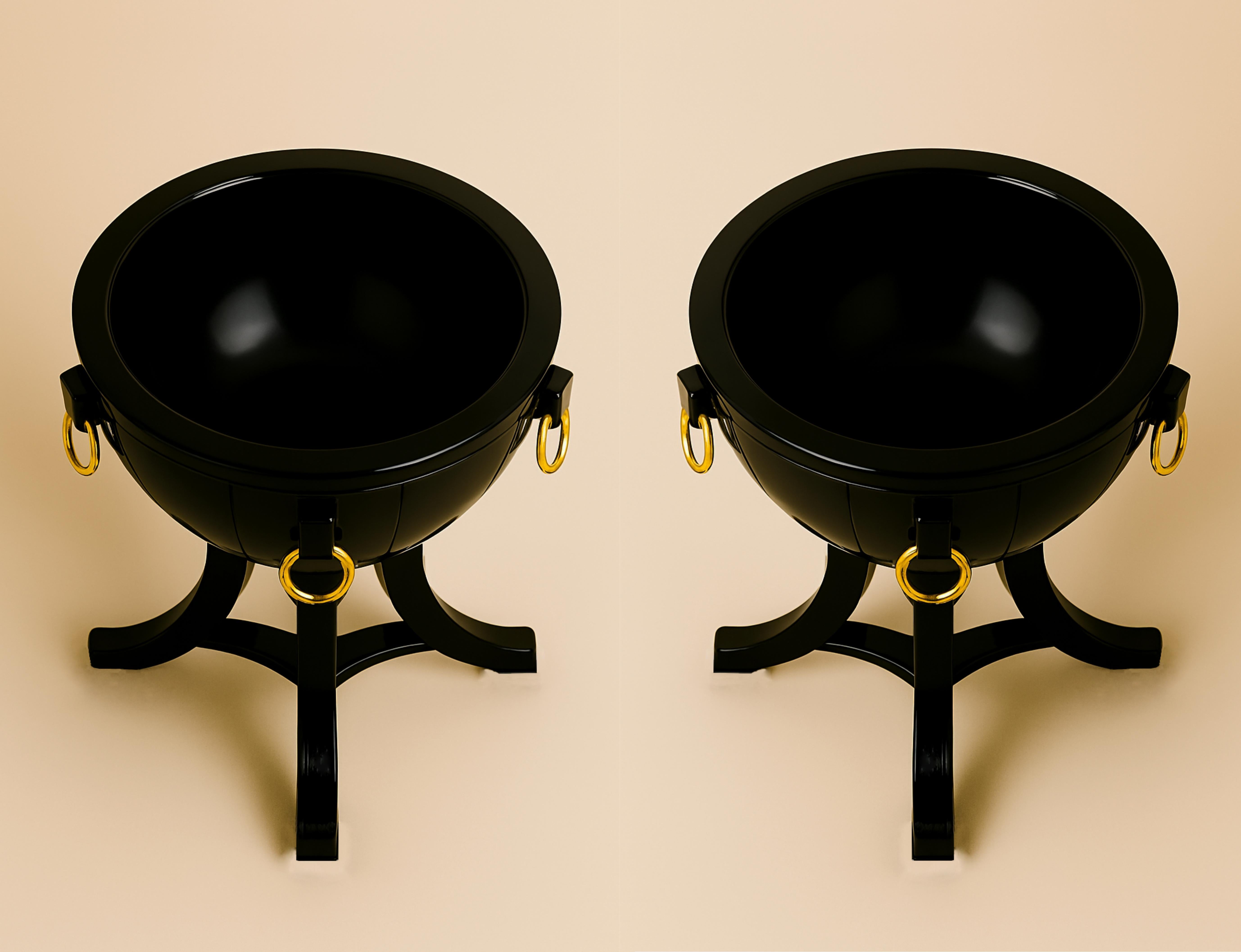 A par of Art Nouveau and Art Deco–inspired Black Lacquer vases crafted in varnished walnut, this elegant 20th-century decorative piece brings timeless sophistication to any space. Its graceful curves and rich finish make it an ideal accent for both