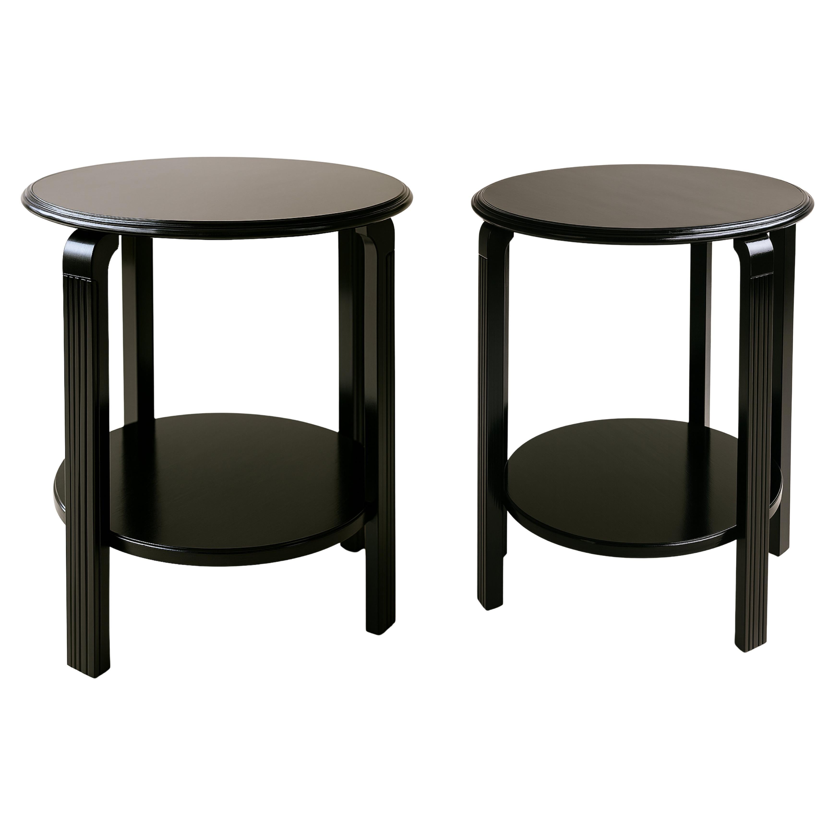 Pair Of Art Deco Walnut Black Lacquer Side Table, 20th Century