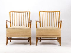 Paar Sessel aus Nussbaumholz im Art déco-Stil von Kaesz Gyula:: Ungarn:: 1930er Jahre