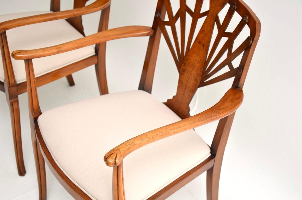 Paire de chaises d'appoint Art Déco en noyer en vente 1