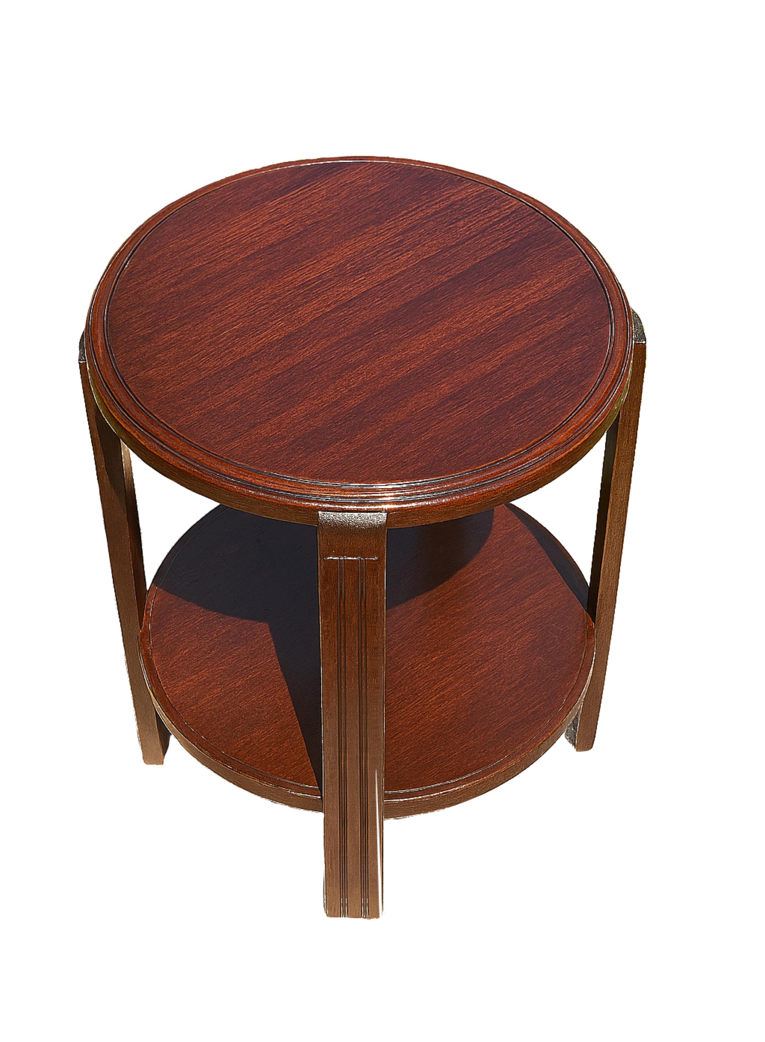 Pair Of Art Deco Walnut Side Table, 20th Century For Sale 4