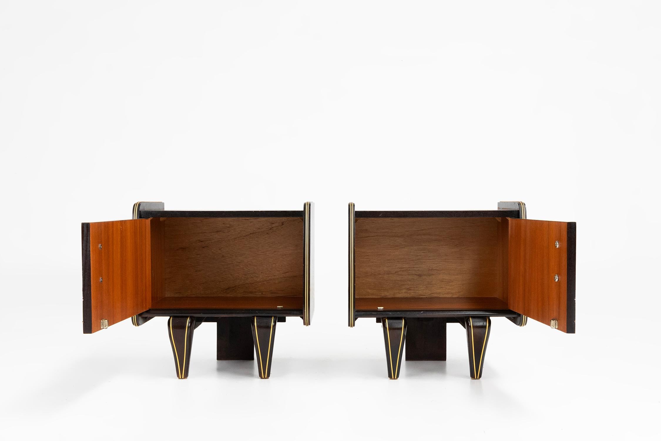 Mid-20th Century Pair of Art Deco wooden nightstands in wood, Belgium ca. 1940
