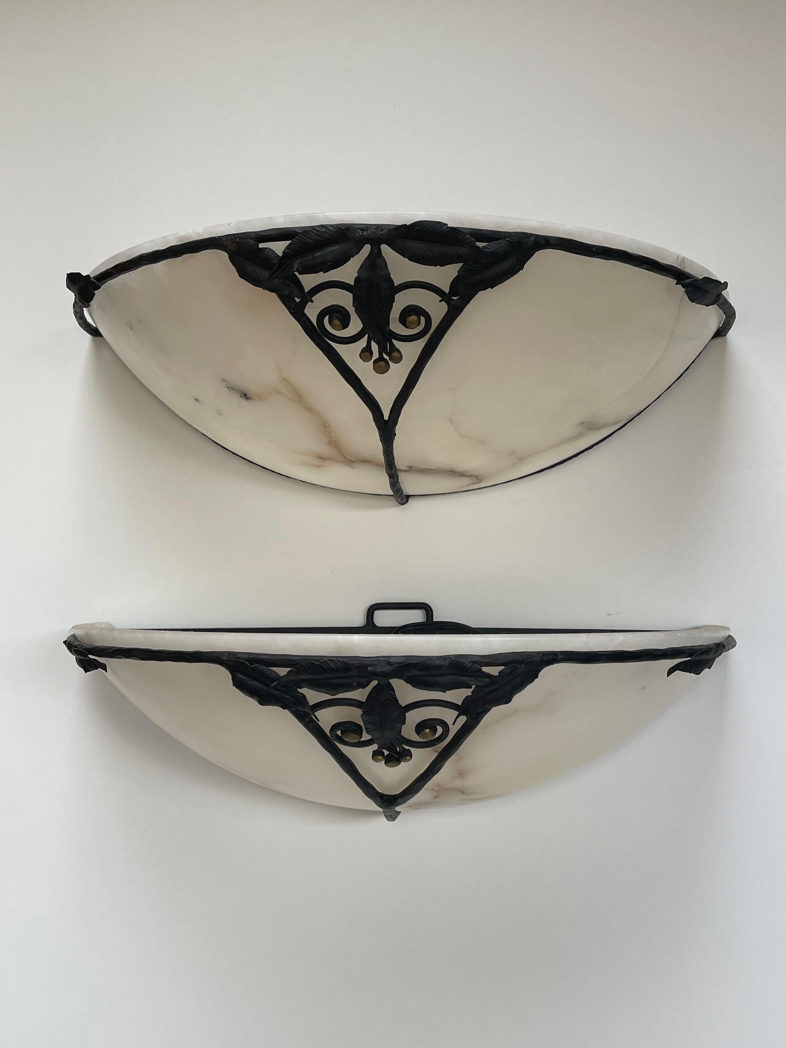 French Pair of Art Deco Wrought Iron and Alabaster Sconces For Sale