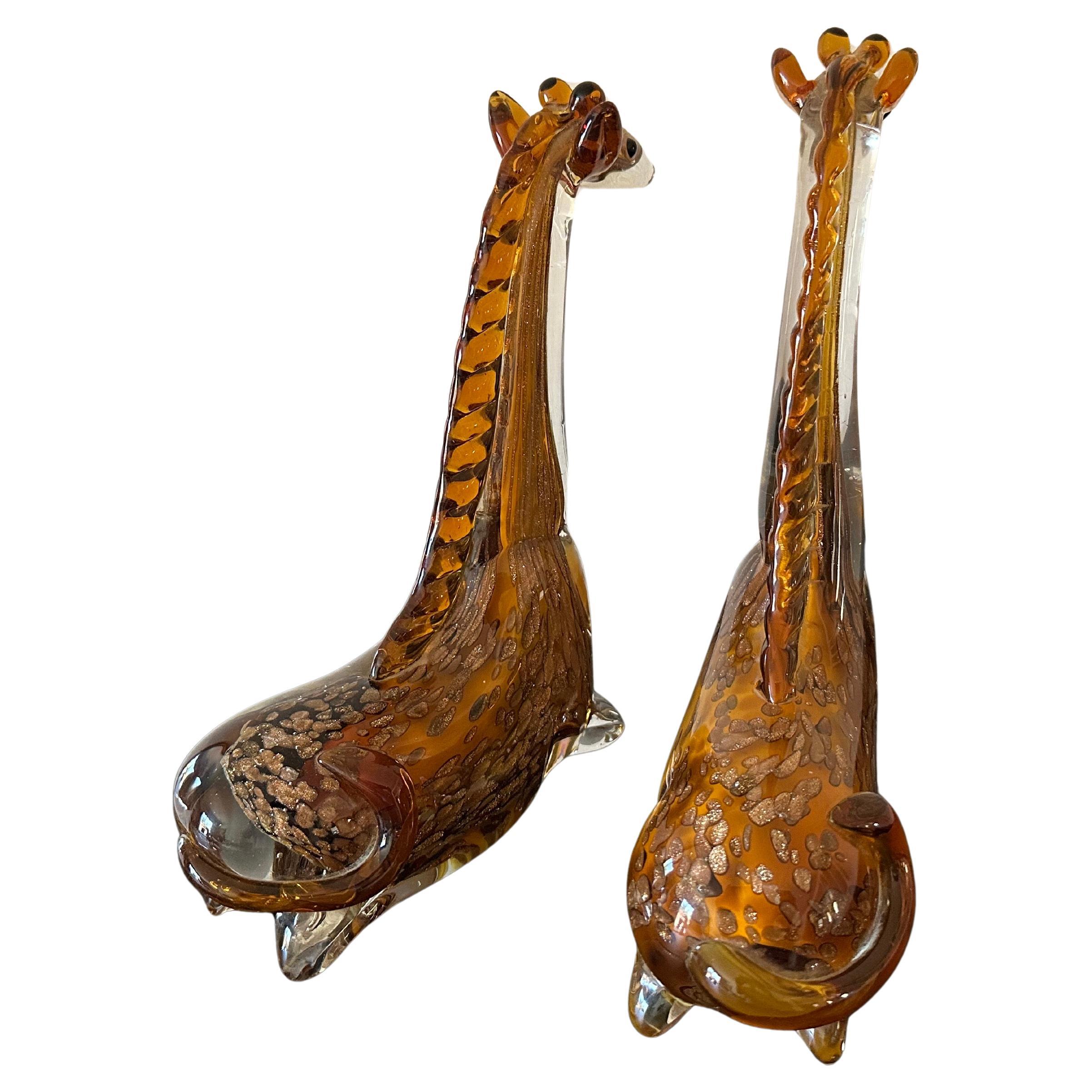 Paire de sculptures de girafes posées en verre d'art dans le style de Murano en vente 4