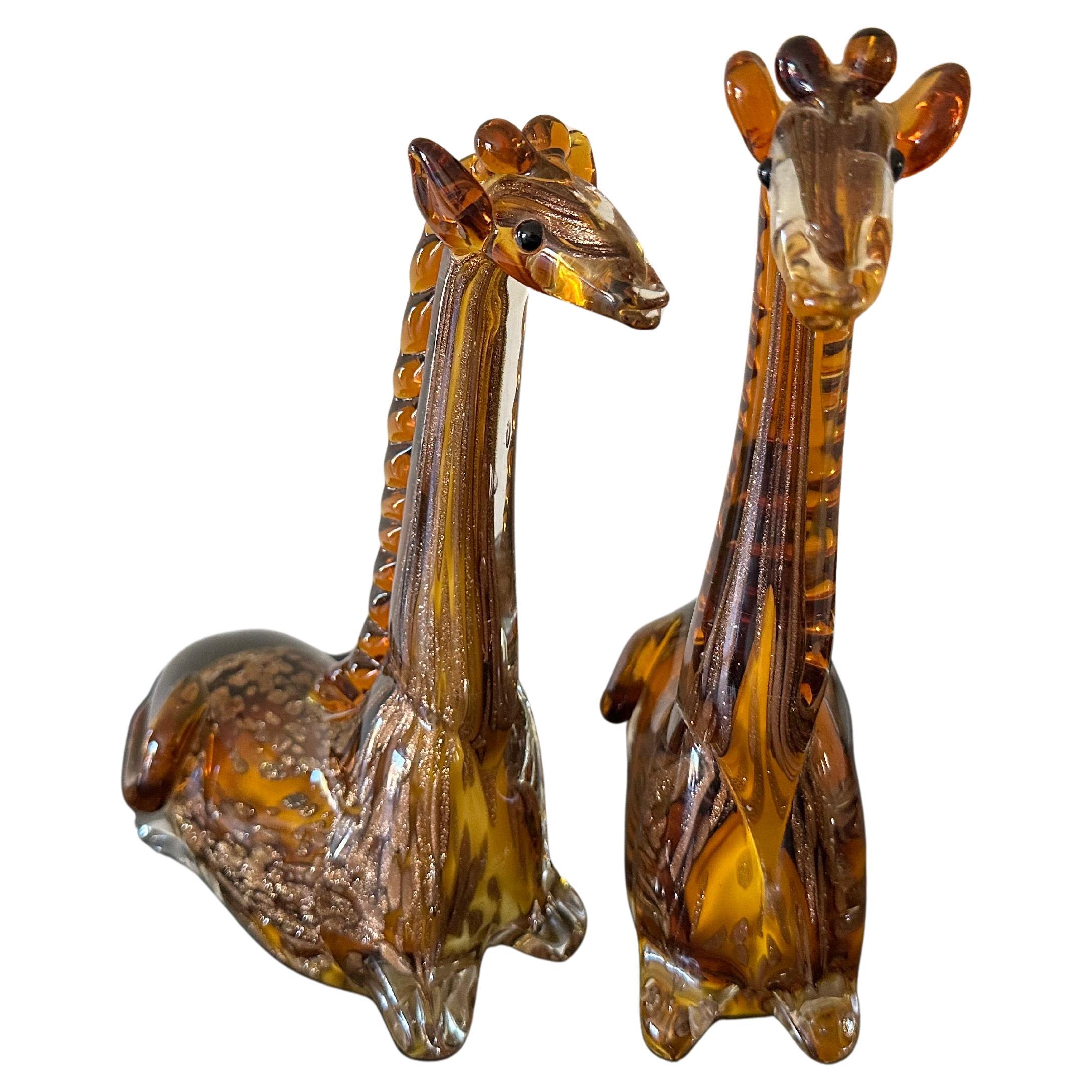 Paire de sculptures de girafes posées en verre d'art dans le style de Murano en vente 5