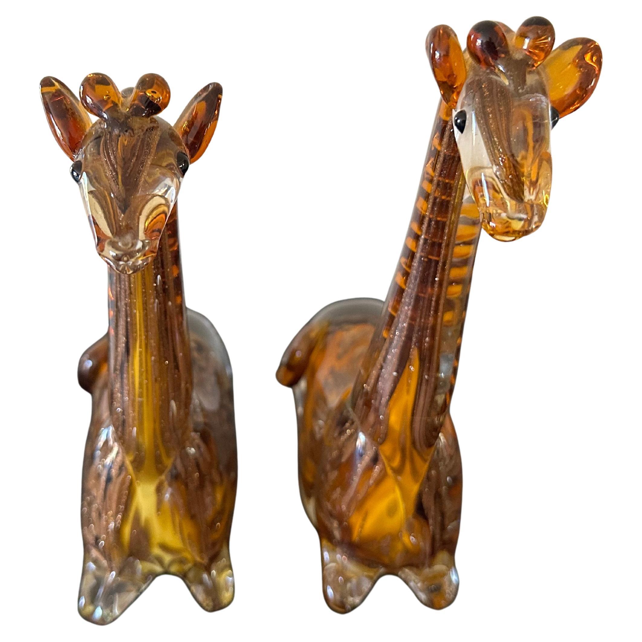Paire de sculptures de girafes posées en verre d'art dans le style de Murano en vente 6