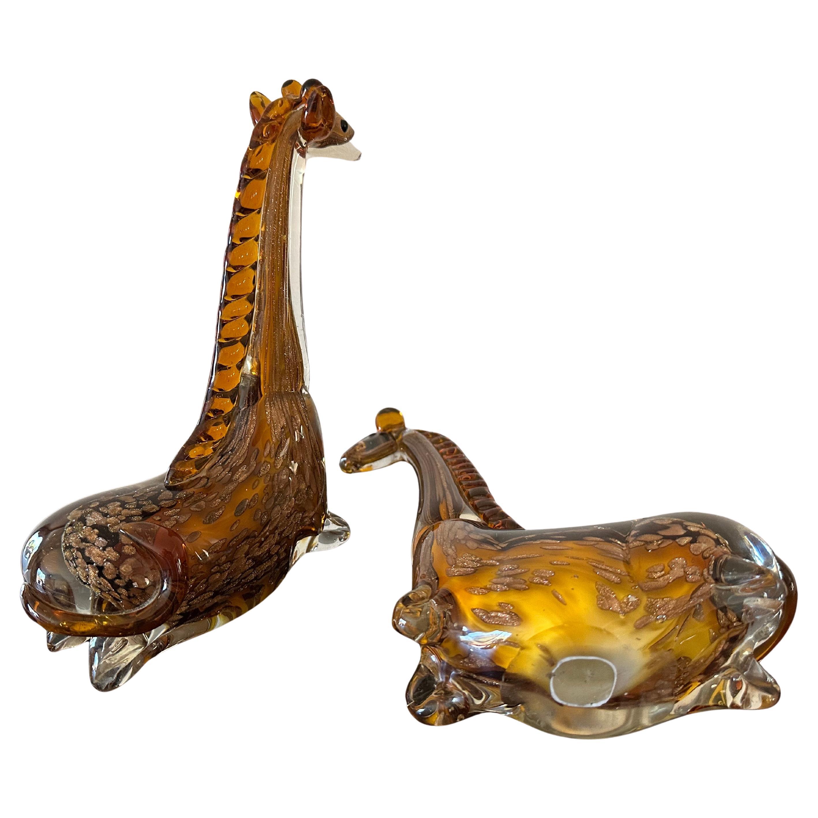 Paire de sculptures de girafes posées en verre d'art dans le style de Murano en vente 8