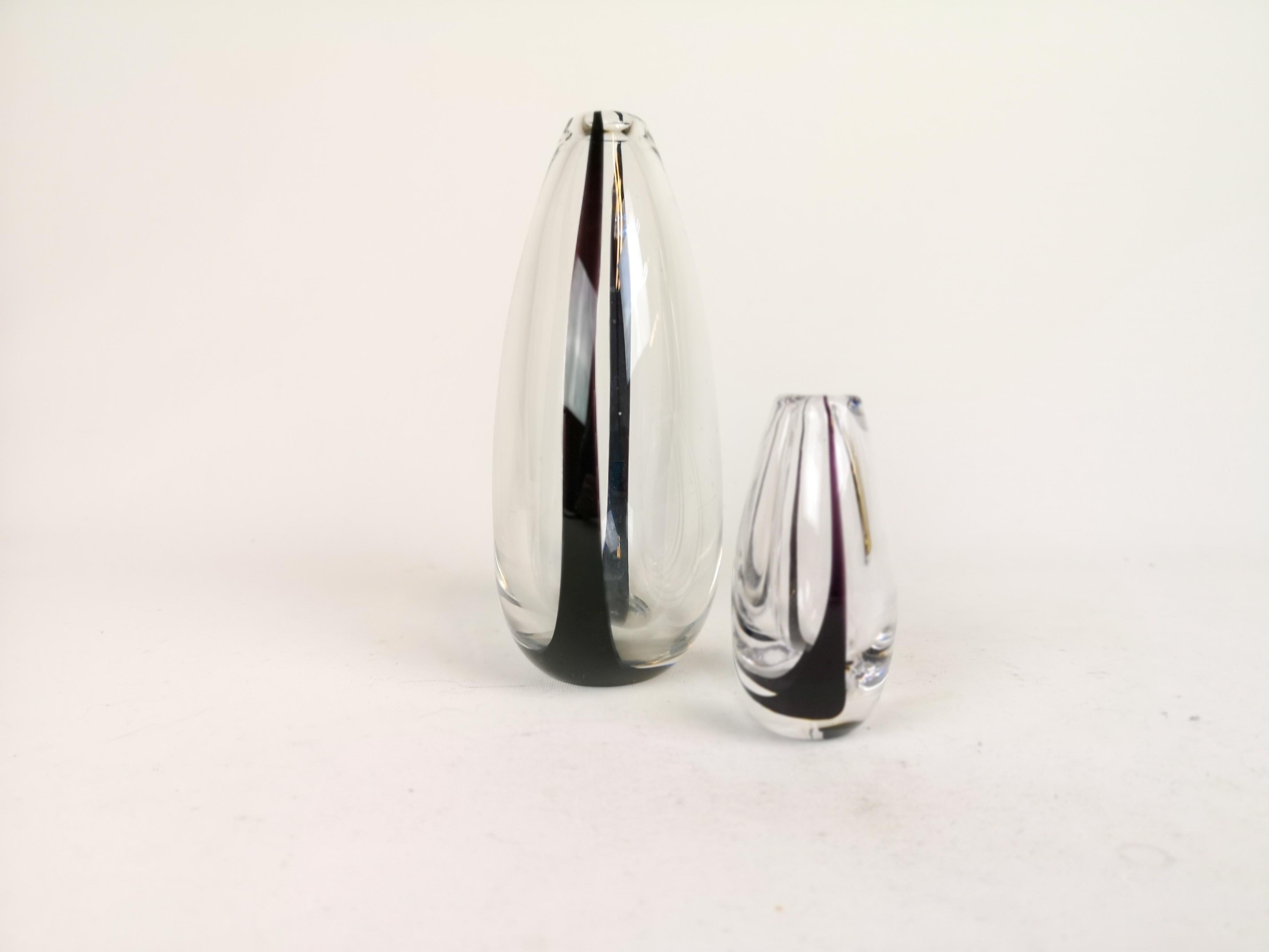 Mid-Century Modern Pair of Art Glass Vases by Vicke Lindstrand for Kosta Sweden