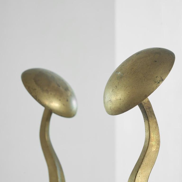 Pair of Art Nouveau Andirons in Patinated Brass In Good Condition For Sale In Meer, VAN