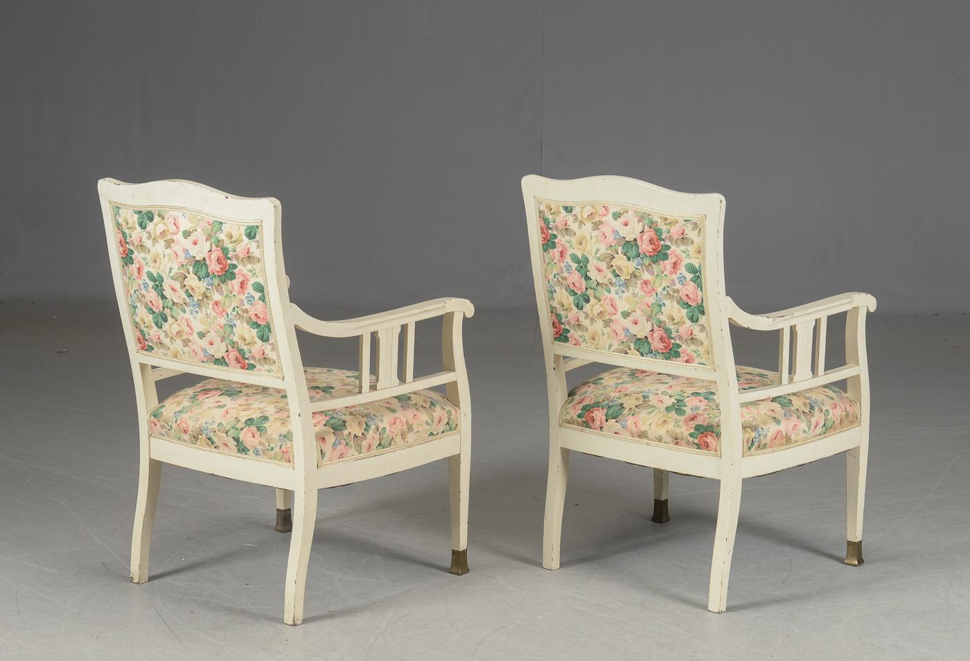 Pair of Art Nouveau Armchairs In Good Condition For Sale In Vienna, AT