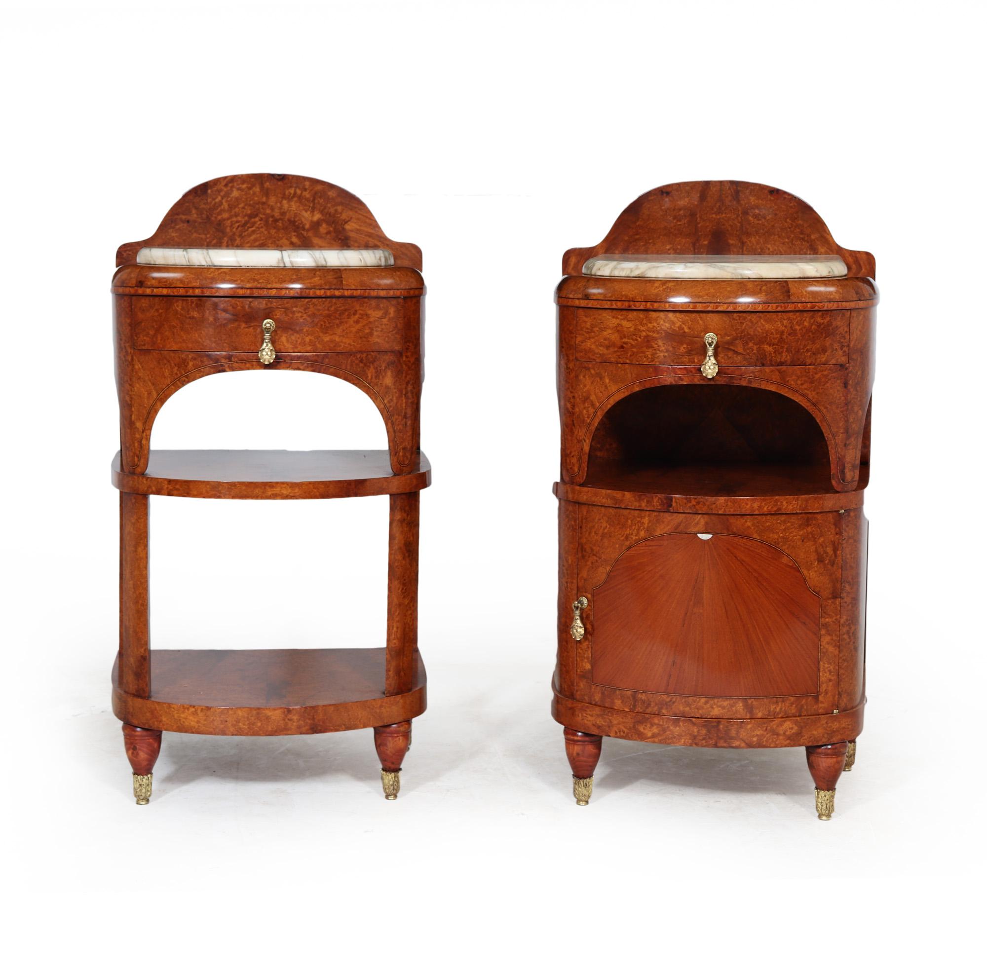 French Pair of Art Nouveau Bedside Cabinets in Amboyna c1900 For Sale