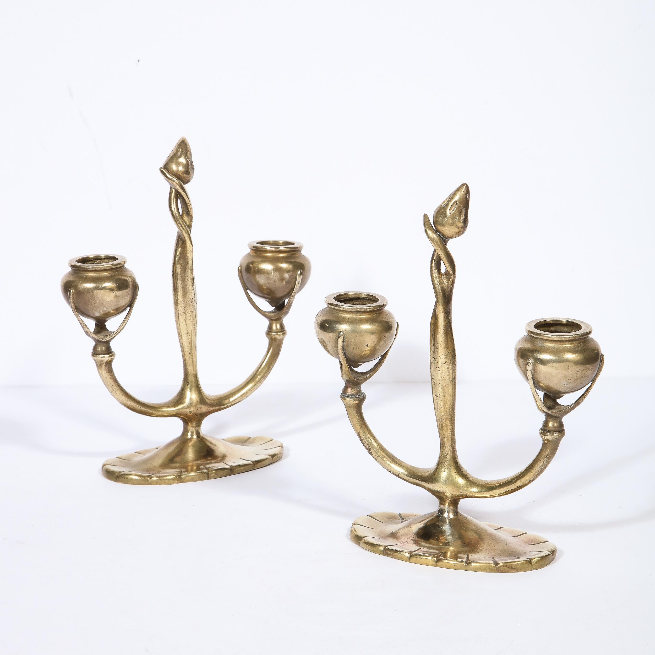 Pair of Art Nouveau Bronze Sculptural Floral Candelabras Signed Tiffany Studios In Excellent Condition For Sale In New York, NY