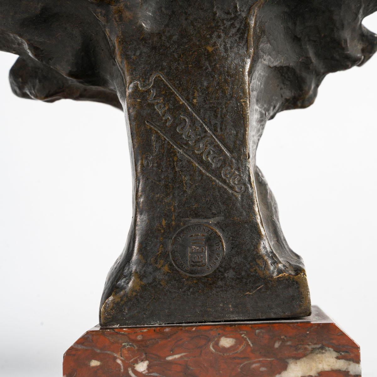Pareja de esculturas Art Nouveau de bronce de Van Der Straeten, hacia 1900. Bronce en venta