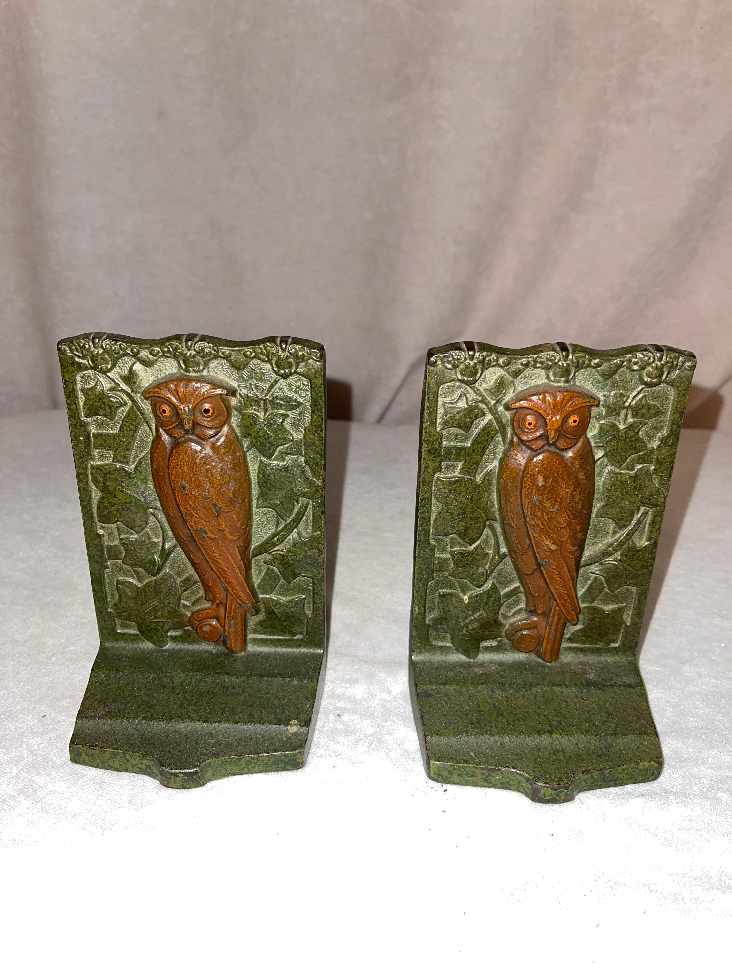 American Pair of Art Nouveau Cast Iron Bookends w/Owls, by the Judd Co. ca 1900