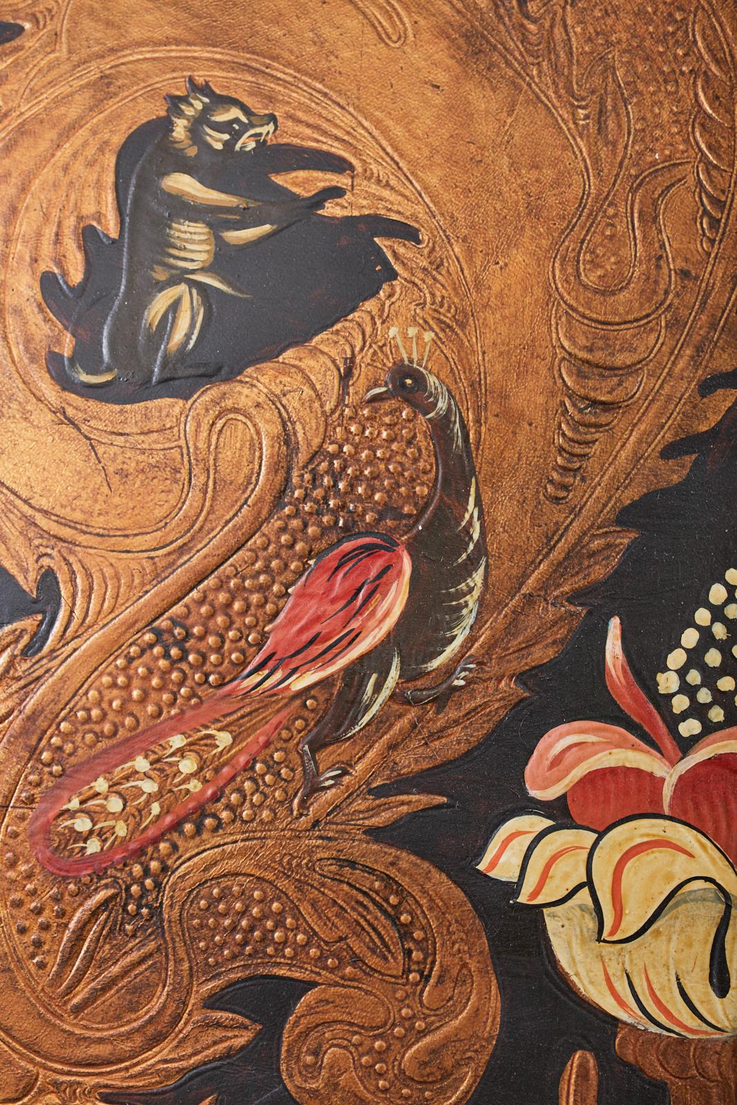 Coppia di paraventi a pannello in pelle dipinta in rilievo Art Nouveau in vendita 10