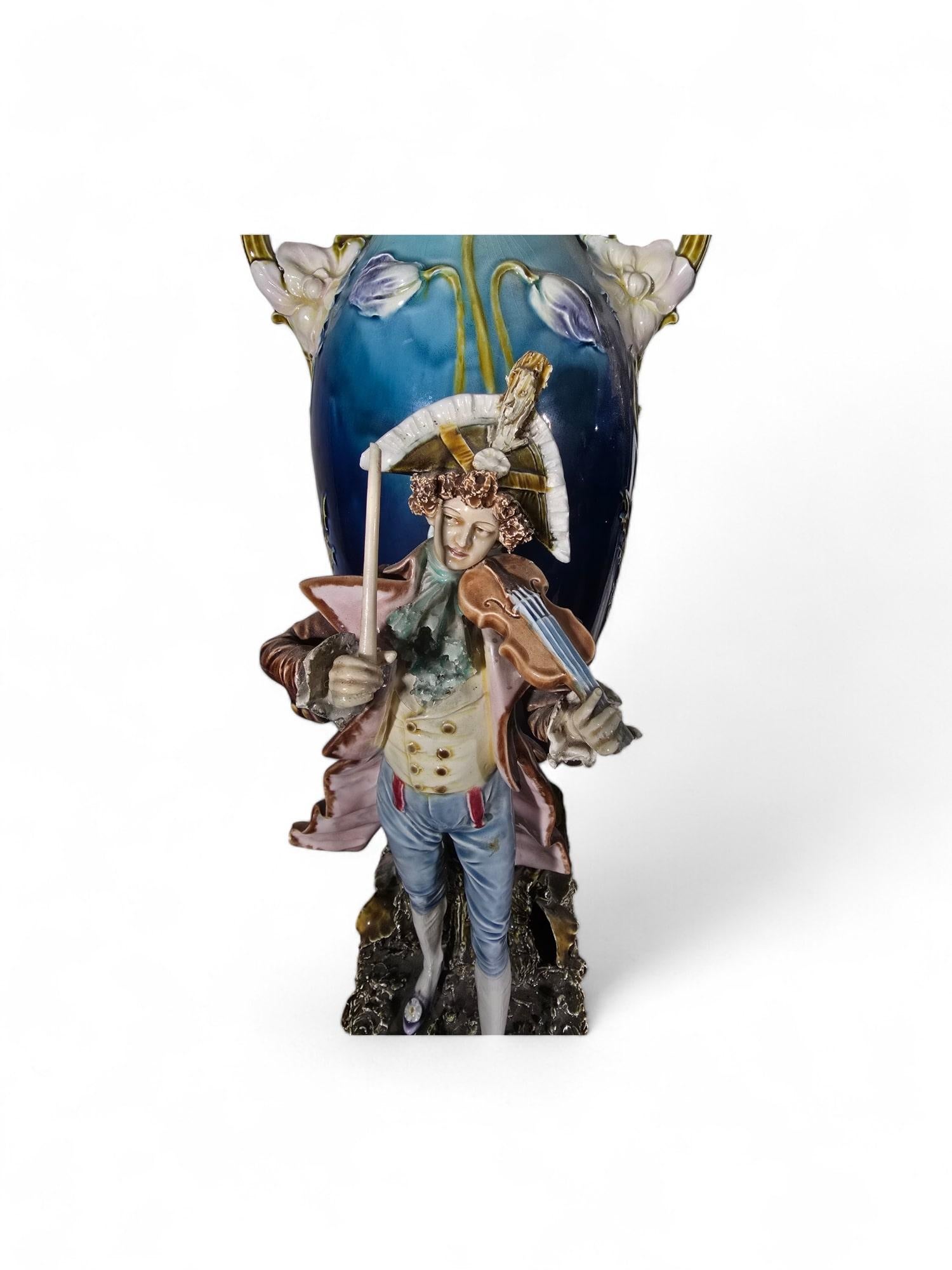Paire de vases Art Nouveau en céramique émaillée en vente 5
