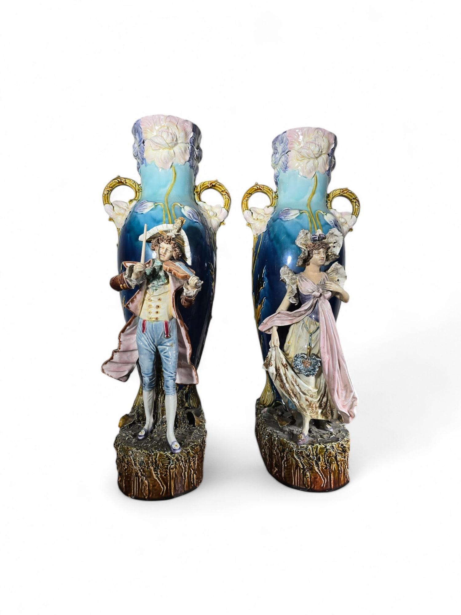 Paire de vases Art Nouveau en céramique émaillée en vente 6