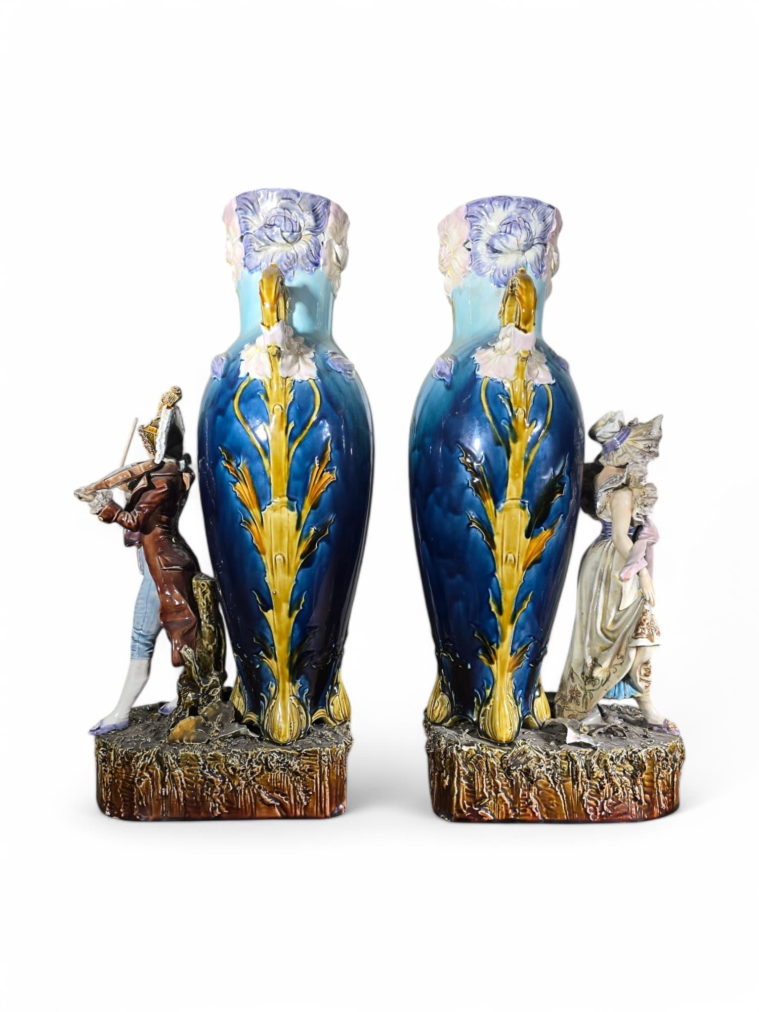 Paire de vases Art Nouveau en céramique émaillée en vente 1