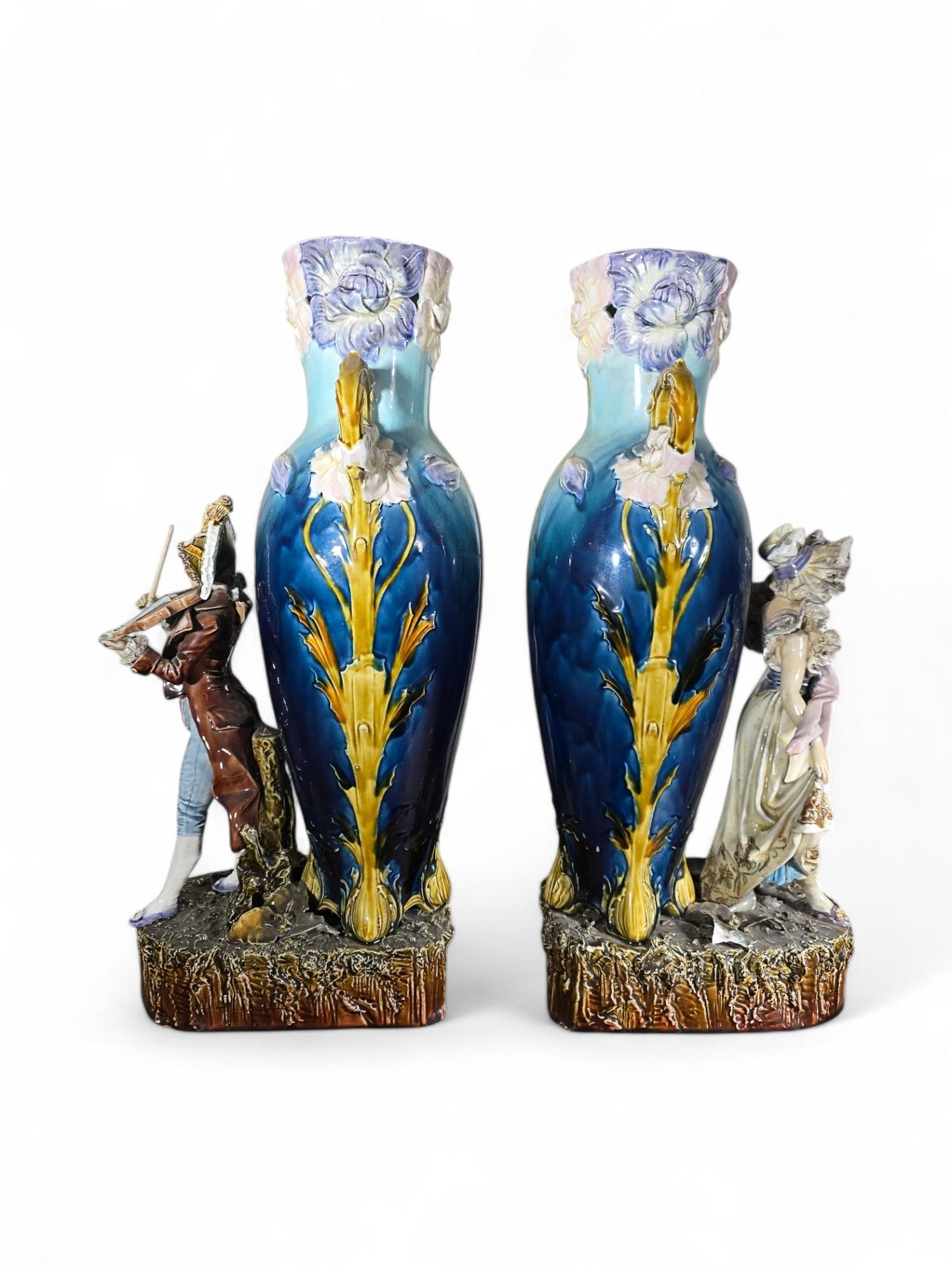 Paire de vases Art Nouveau en céramique émaillée en vente 2
