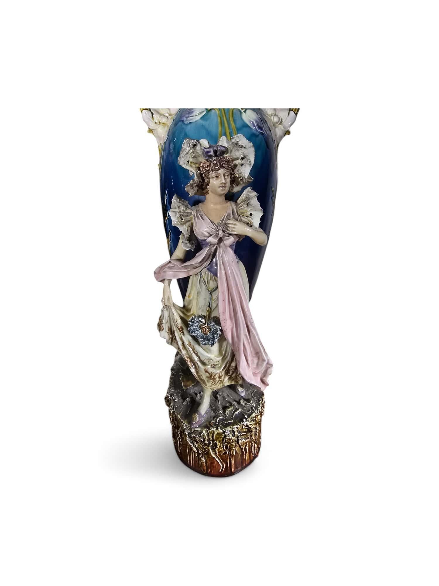 Paire de vases Art Nouveau en céramique émaillée en vente 4