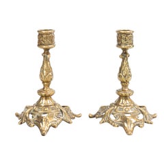 Paire de bougeoirs en laiton Art Nouveau anglais, vers 1910