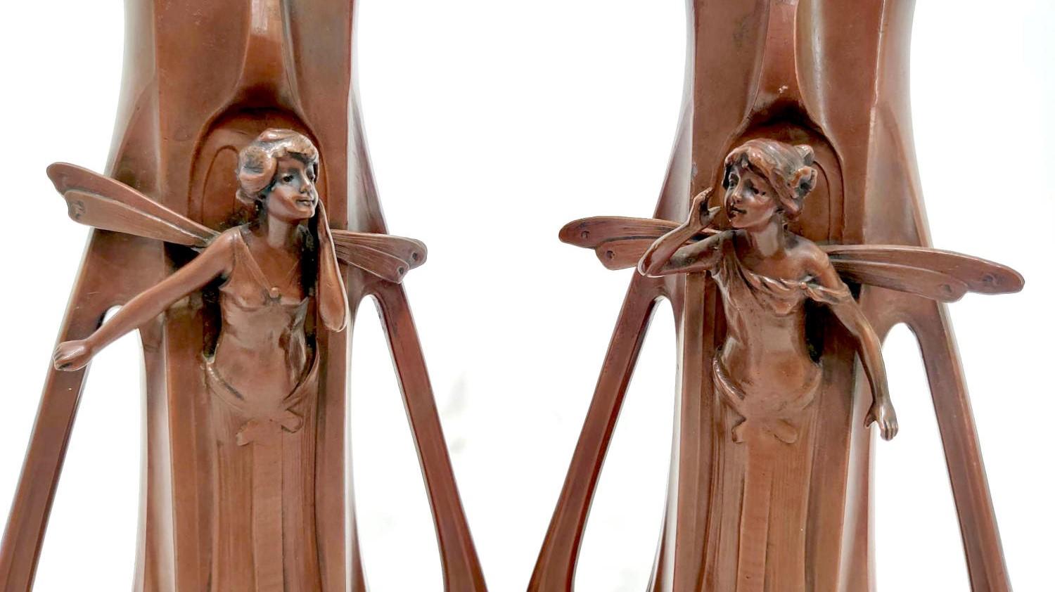 Coppia di vasi da fata in stile Art Nouveau con rivestimenti originali in vetro, inglese, c.C. 1900 in vendita 2