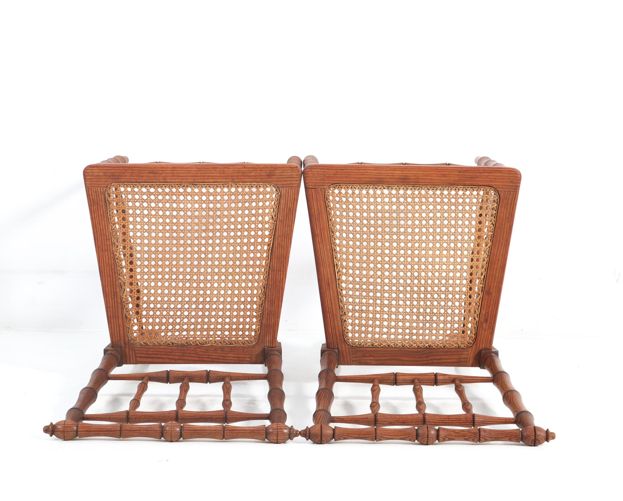 Paire de chaises d'appoint Art Nouveau en faux bambou en vente 3