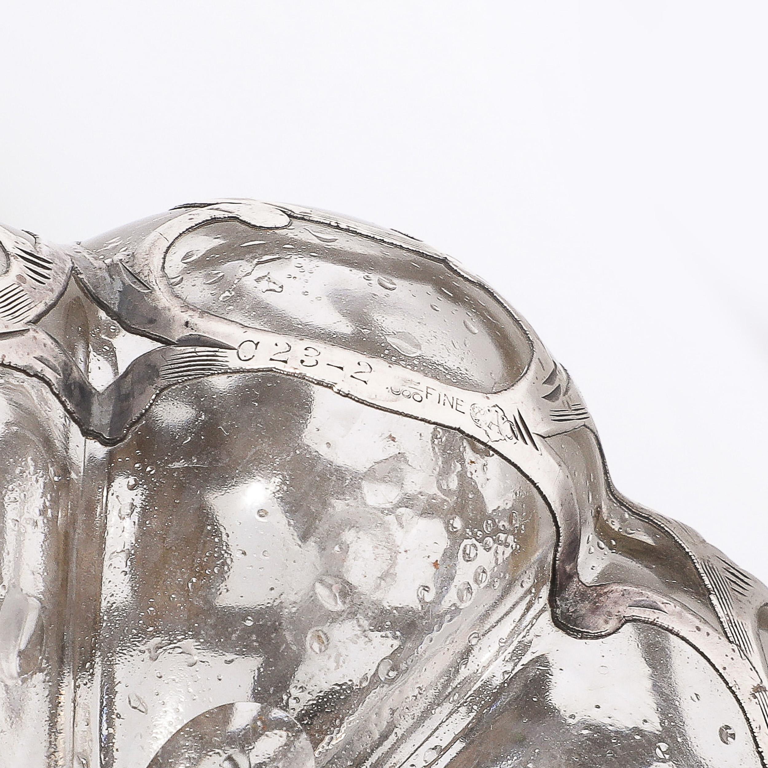 Coppia di flaconi di profumo Art Nouveau in argento finemente sovrapposti, firmati Steuben in vendita 2