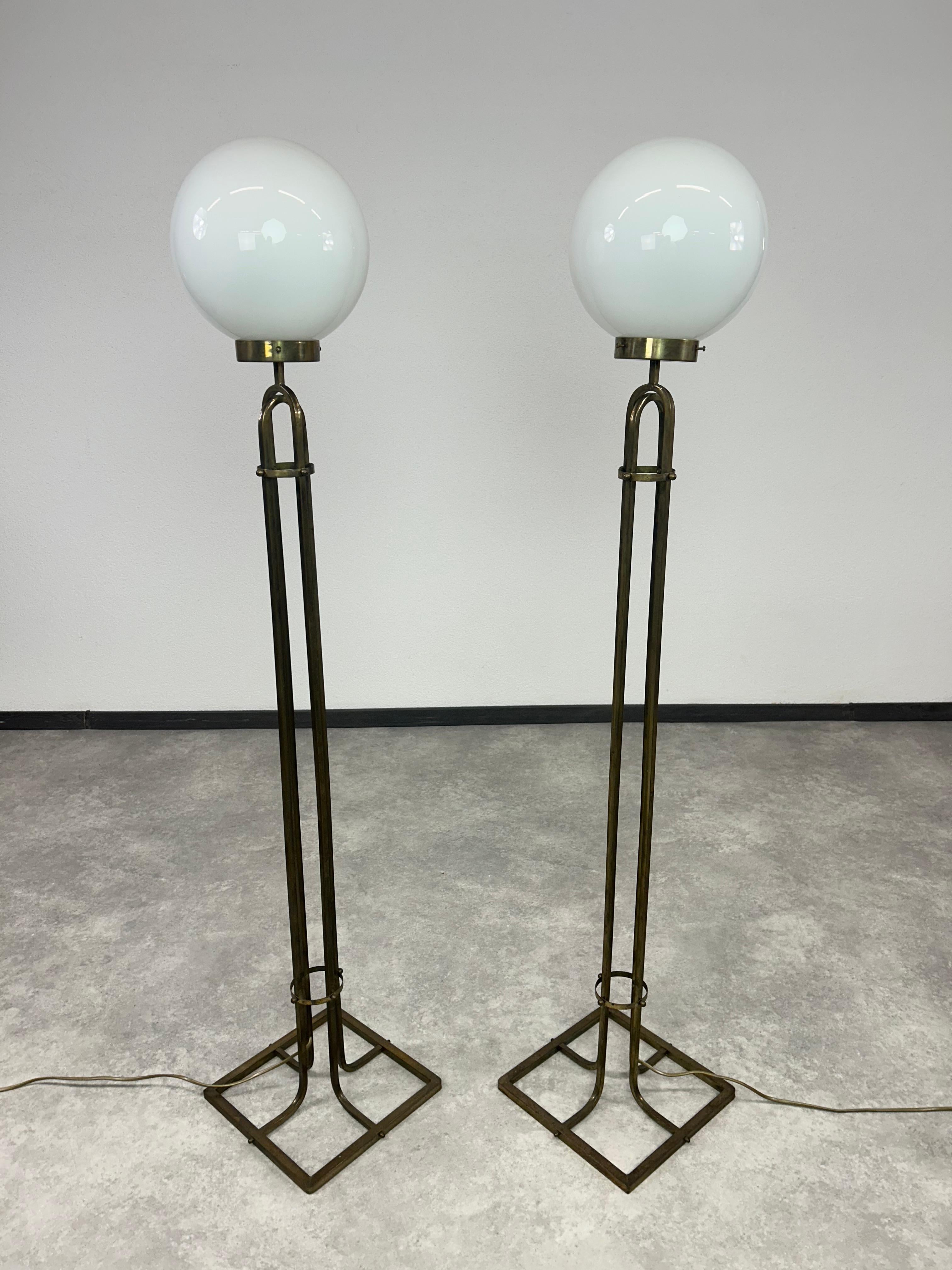 Jugendstil Coppia di lampade da terra in stile art nouveau di Adolf Loos in vendita