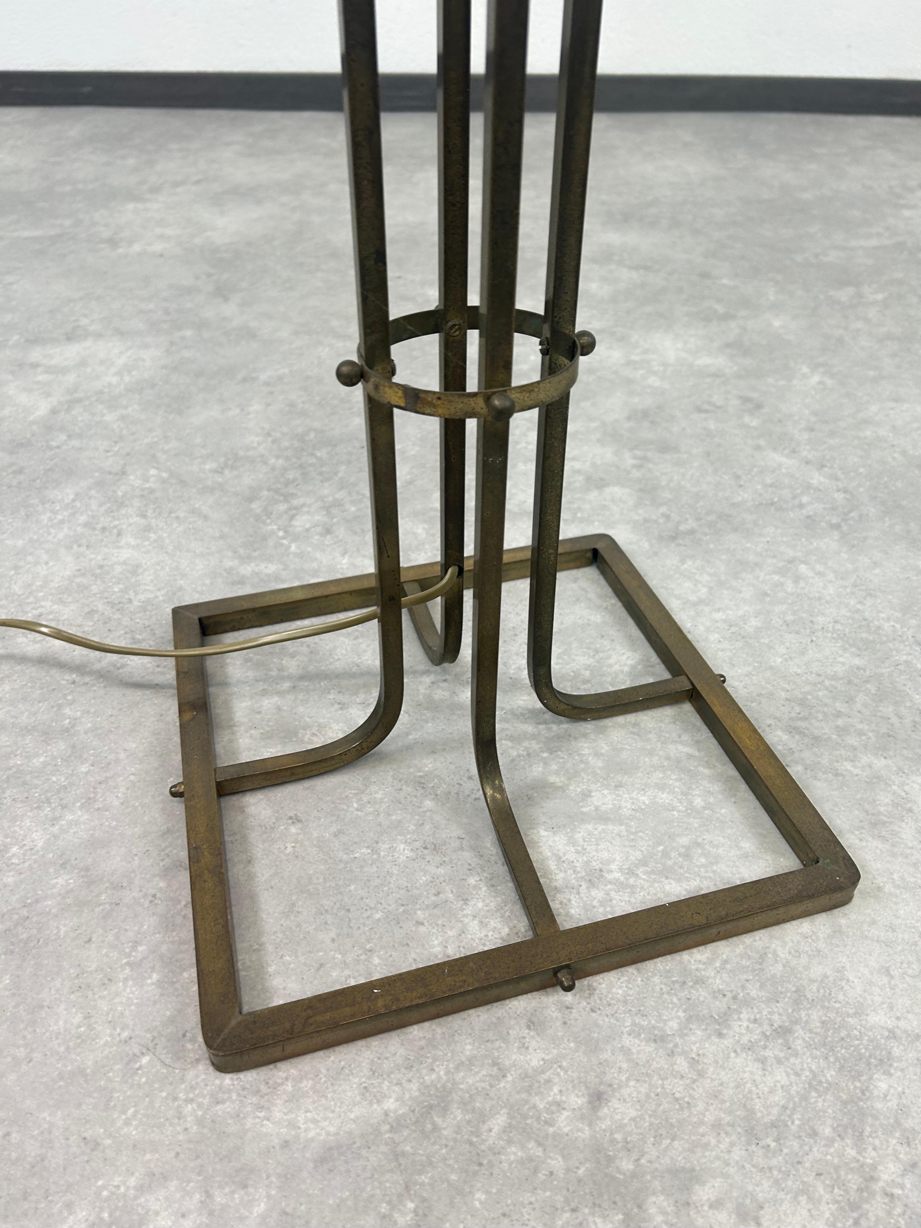 Austriaco Coppia di lampade da terra in stile art nouveau di Adolf Loos in vendita