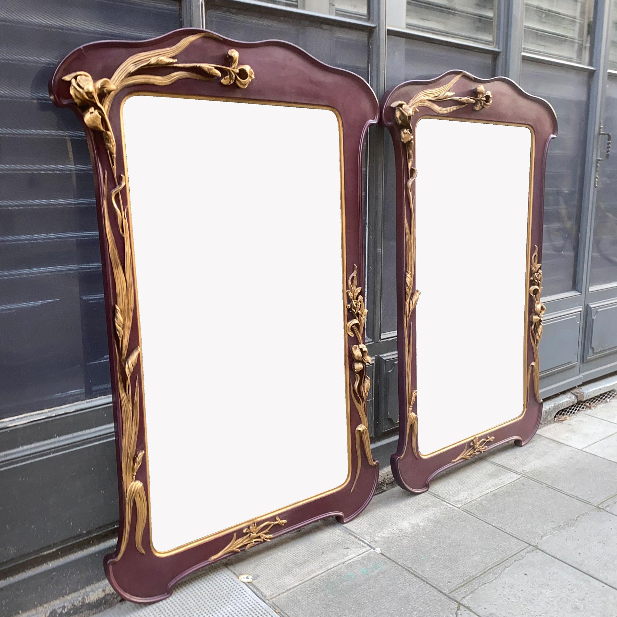 Painted Pair of Art Nouveau frames mirror with Iris attributed to Louis Majorelle For Sale