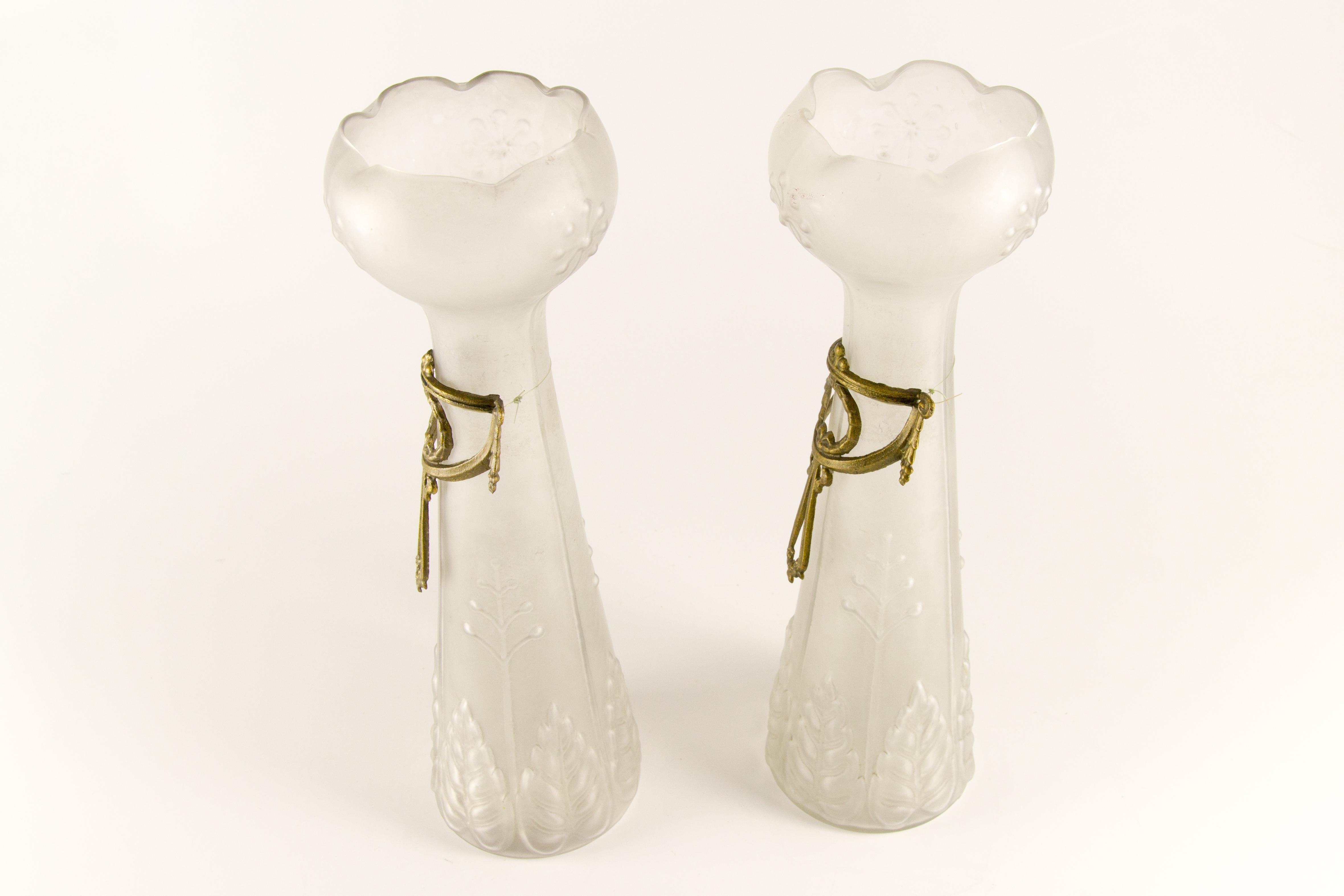 Pair of Art Nouveau Frosted Glass Vases 6