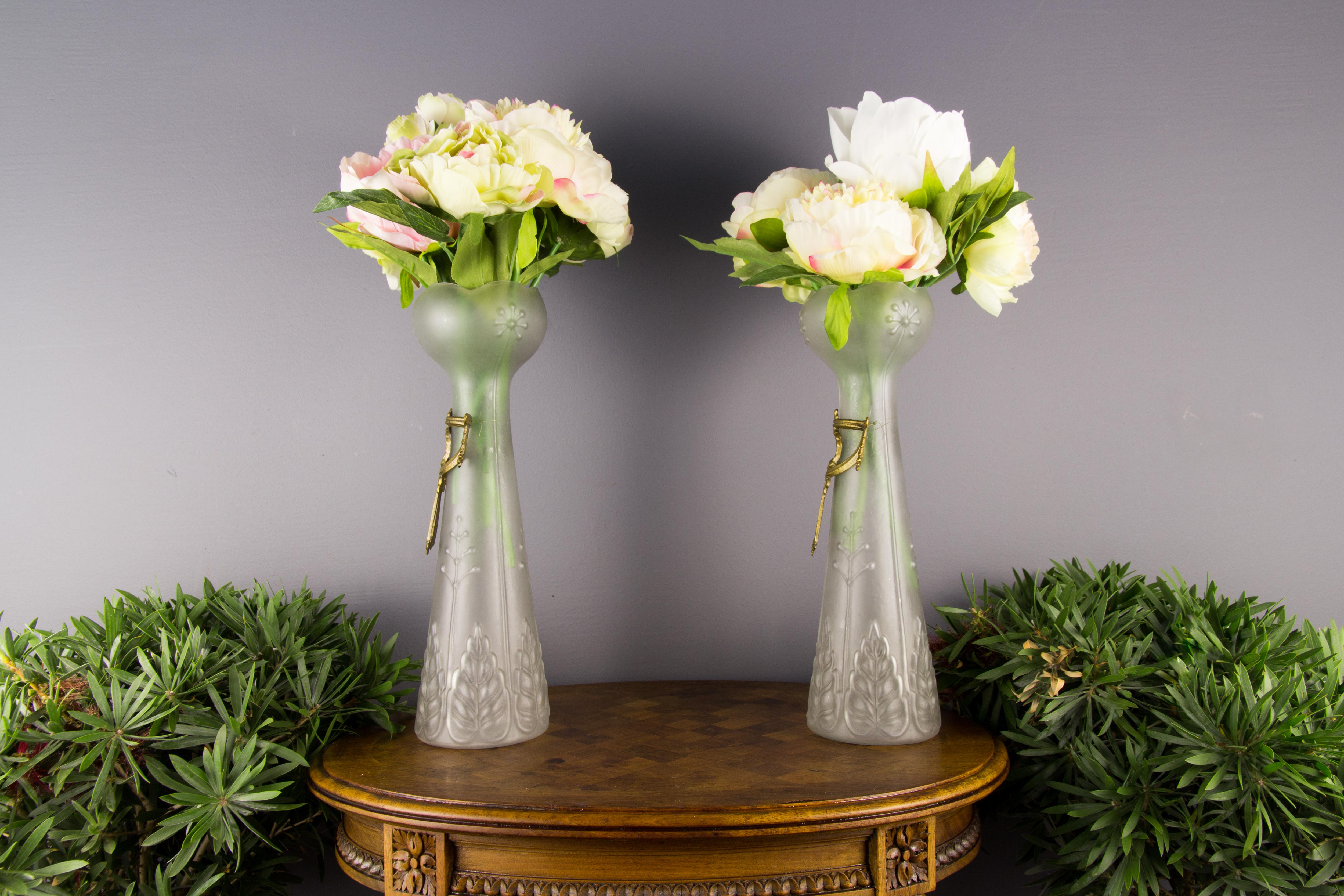 Pair of Art Nouveau Frosted Glass Vases 11