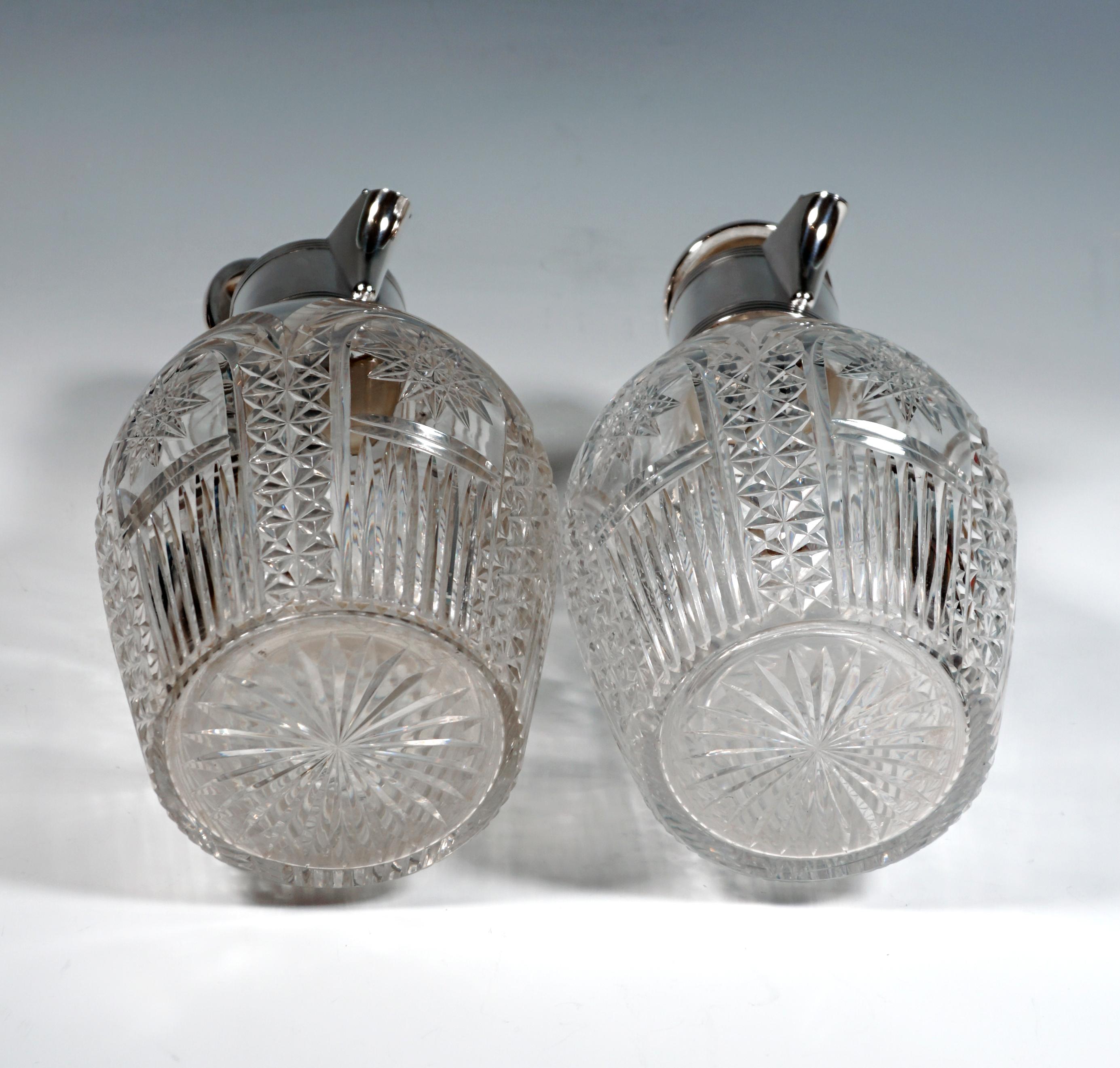 Pair of Art Nouveau Glass Carafes with Silver Mounts, Koch & Bergfeld, Germany For Sale 1