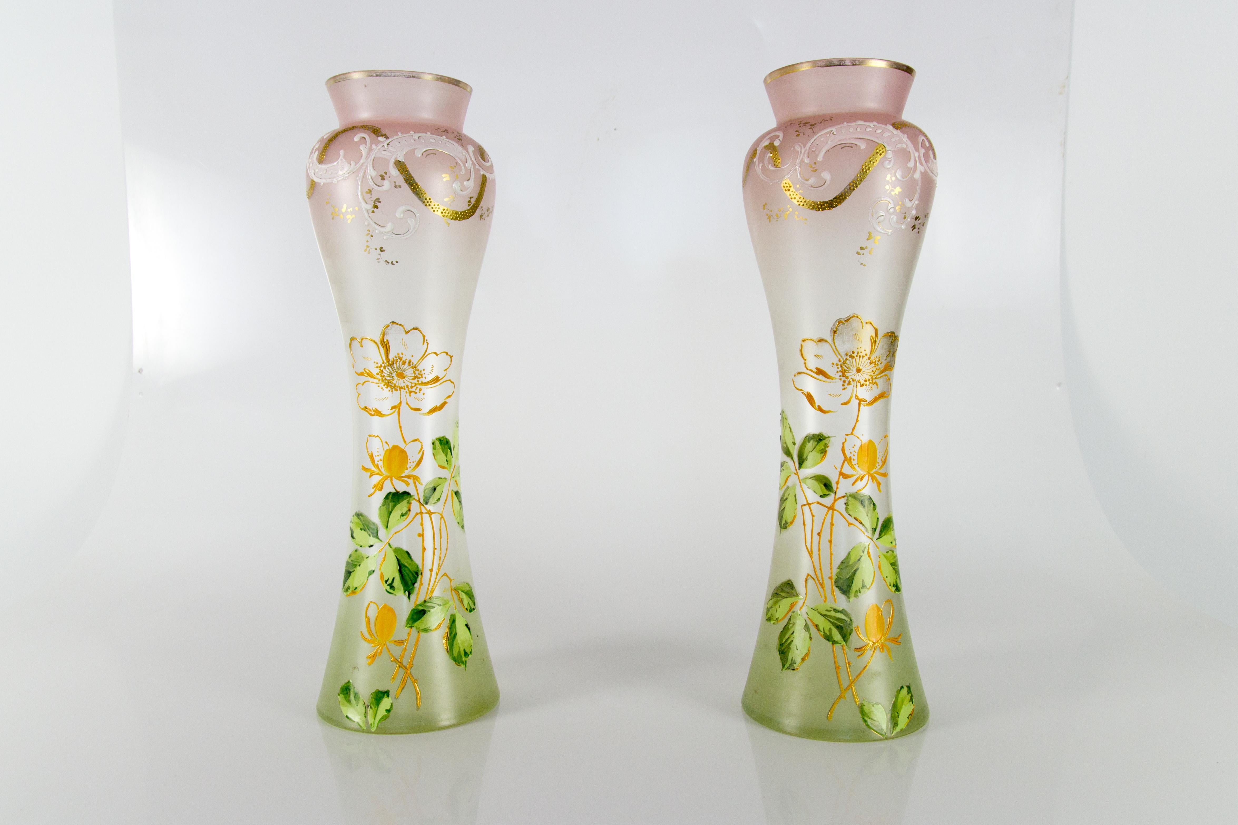 1920 glass vases