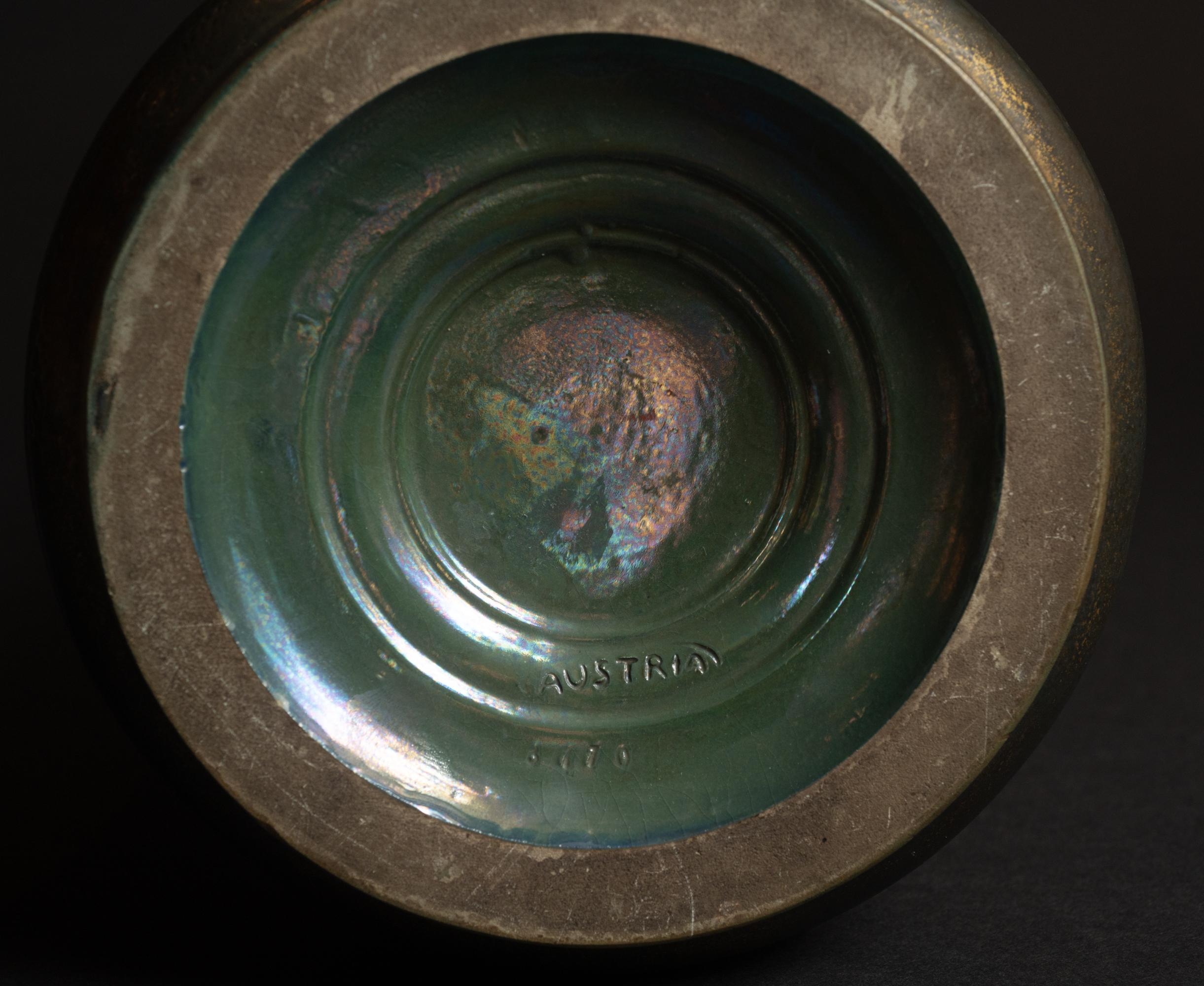 Coppia di vasi alti in stile Art Nouveau Gres Bijou con farfalla e ragnatela di RStK Amphora in vendita 5