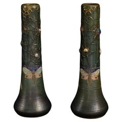 Paire de vases hauts Art Nouveau Gres Bijou Butterfly & Spiderweb de RStK Amphora