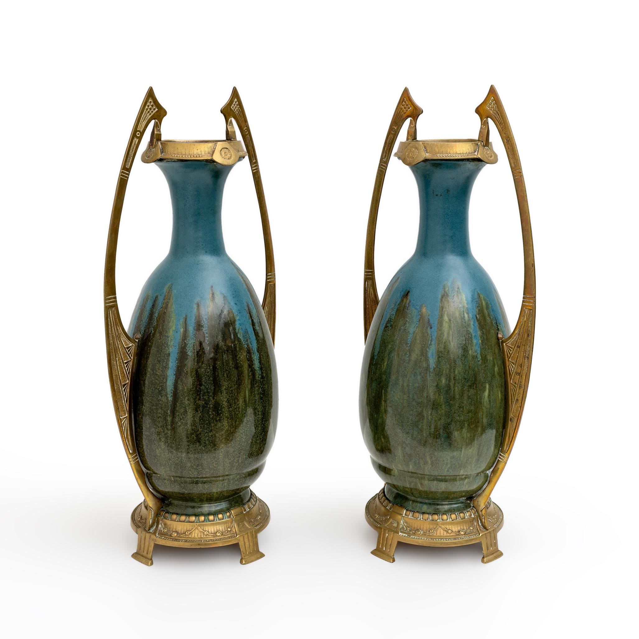 Bronzo Coppia di vasi in bronzo e ceramica Art Nouveau Jugendstil stile Otto Eckman, 1900 in vendita