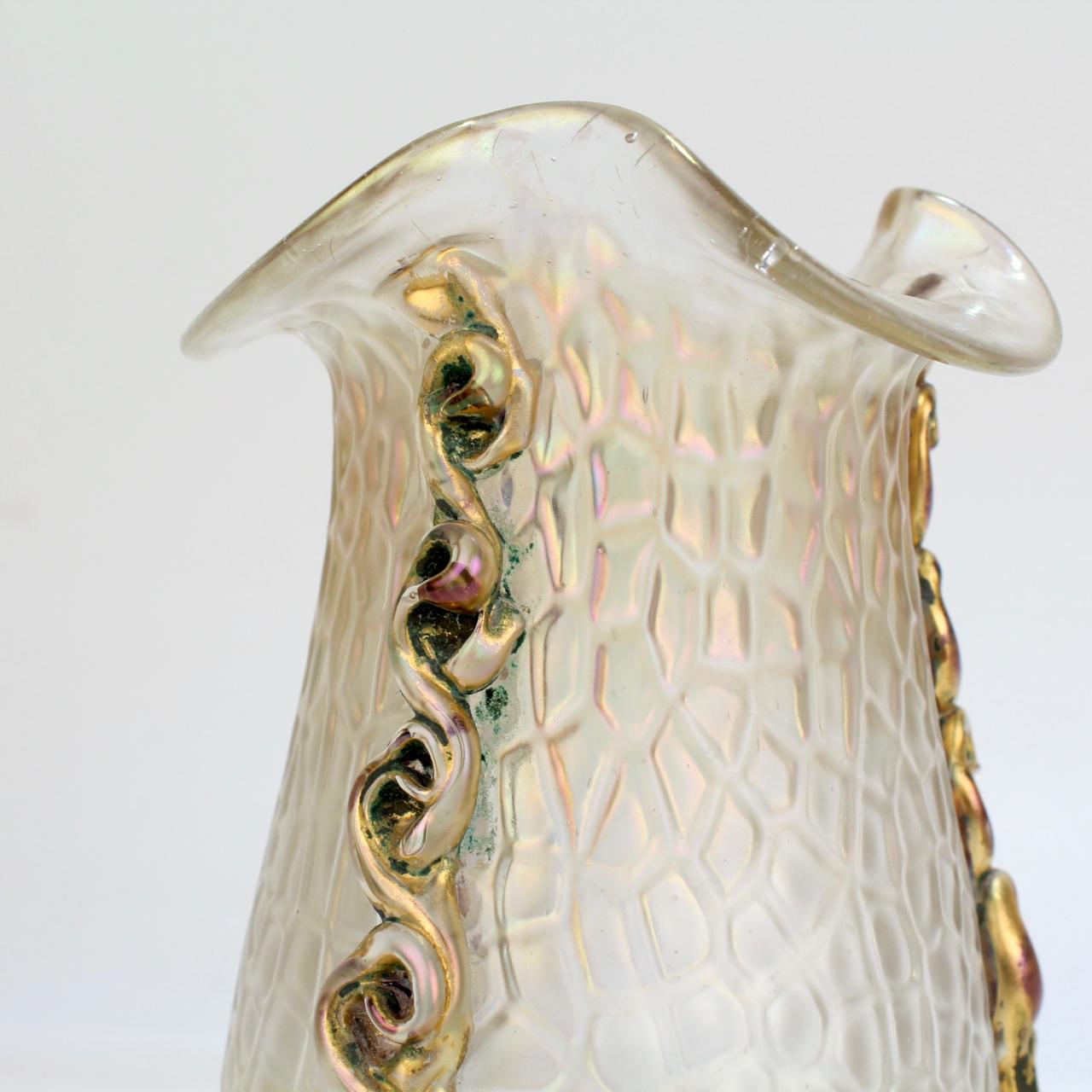 Vetro artistico Coppia di vasi in vetro artistico Art Nouveau Loetz Glass in vendita