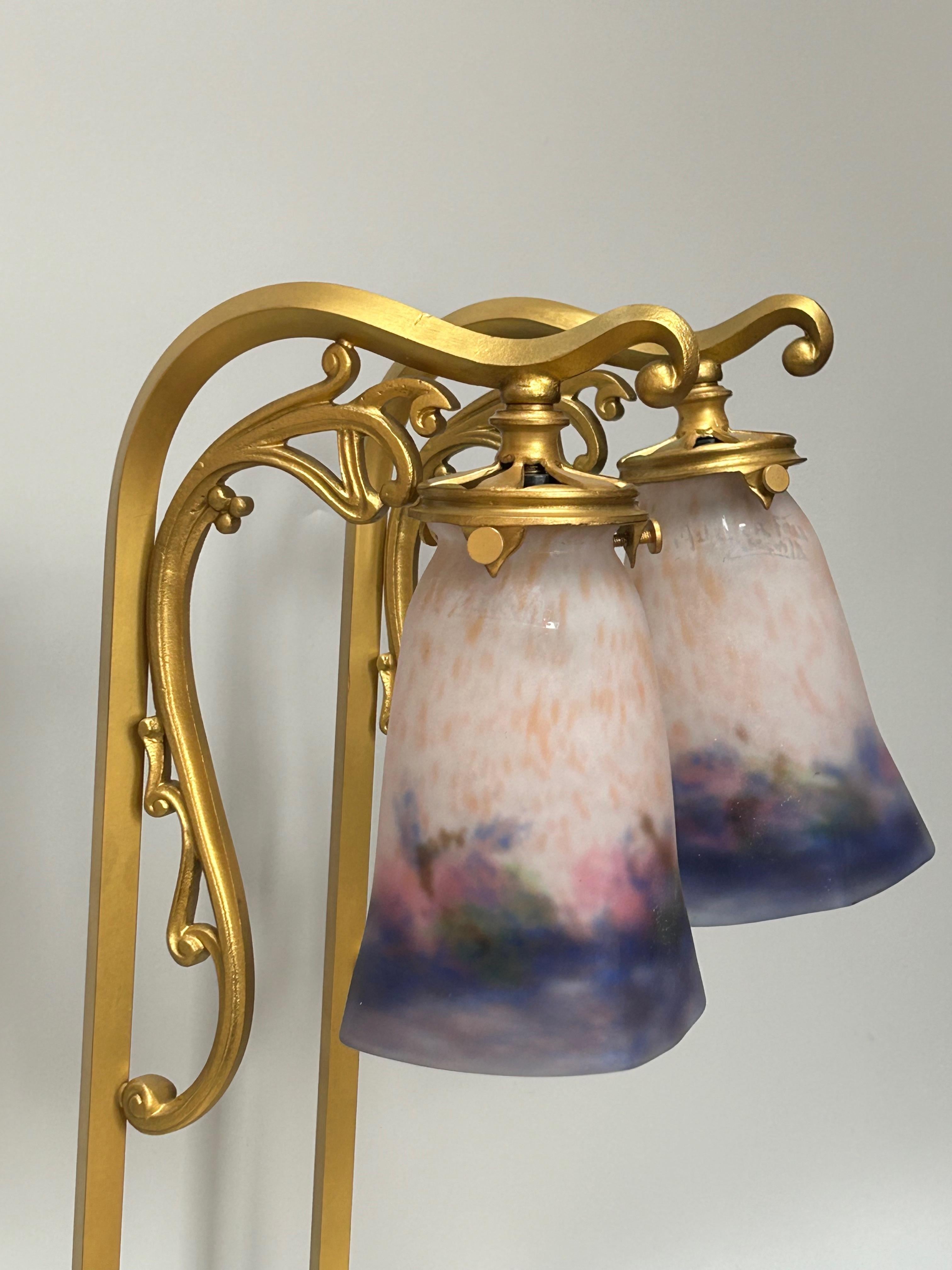 Paire de lampes Art Nouveau Muller Frères en vente 1