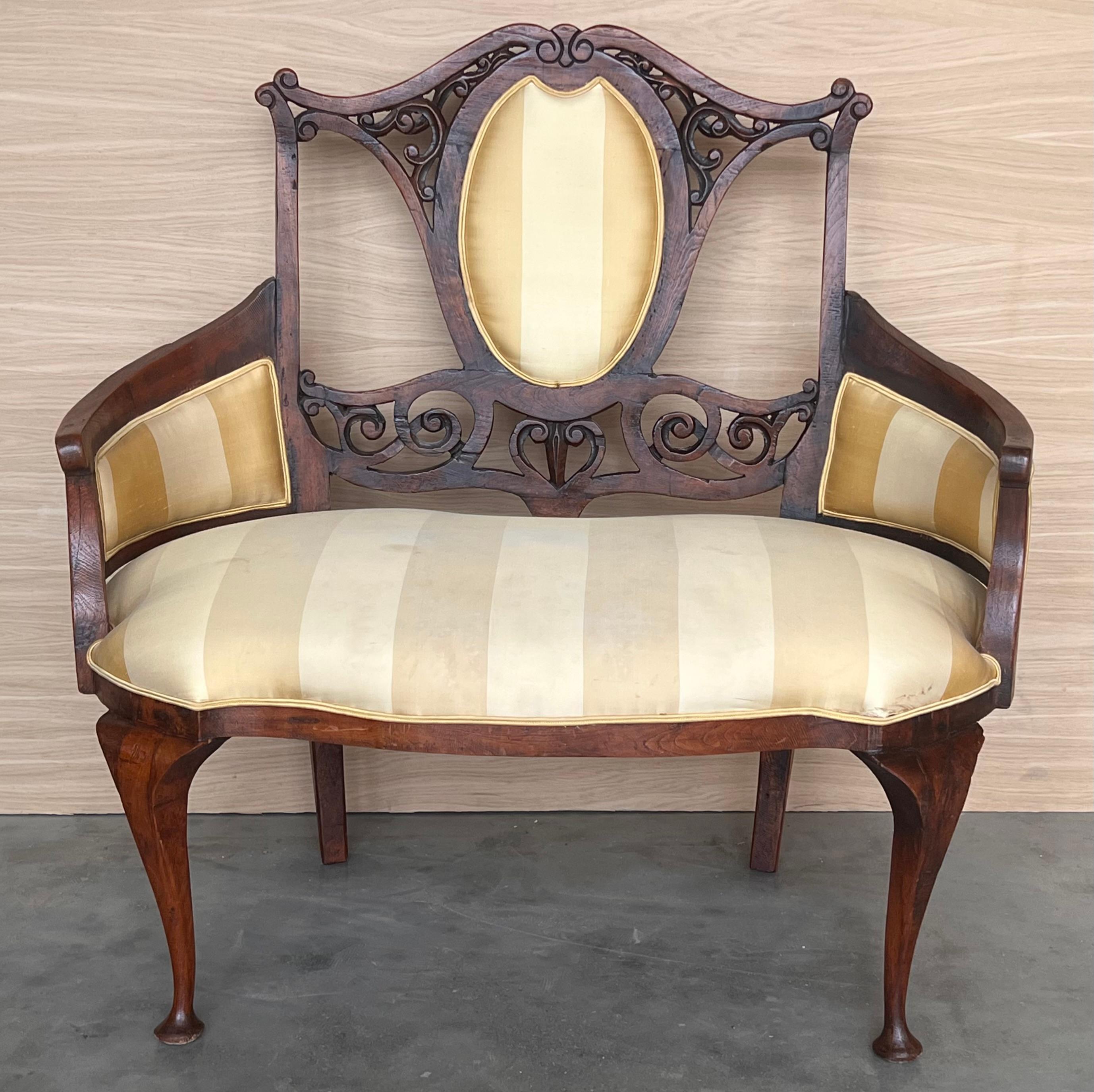 French Pair of Art Nouveau Large Armchairs in Walnut For Sale