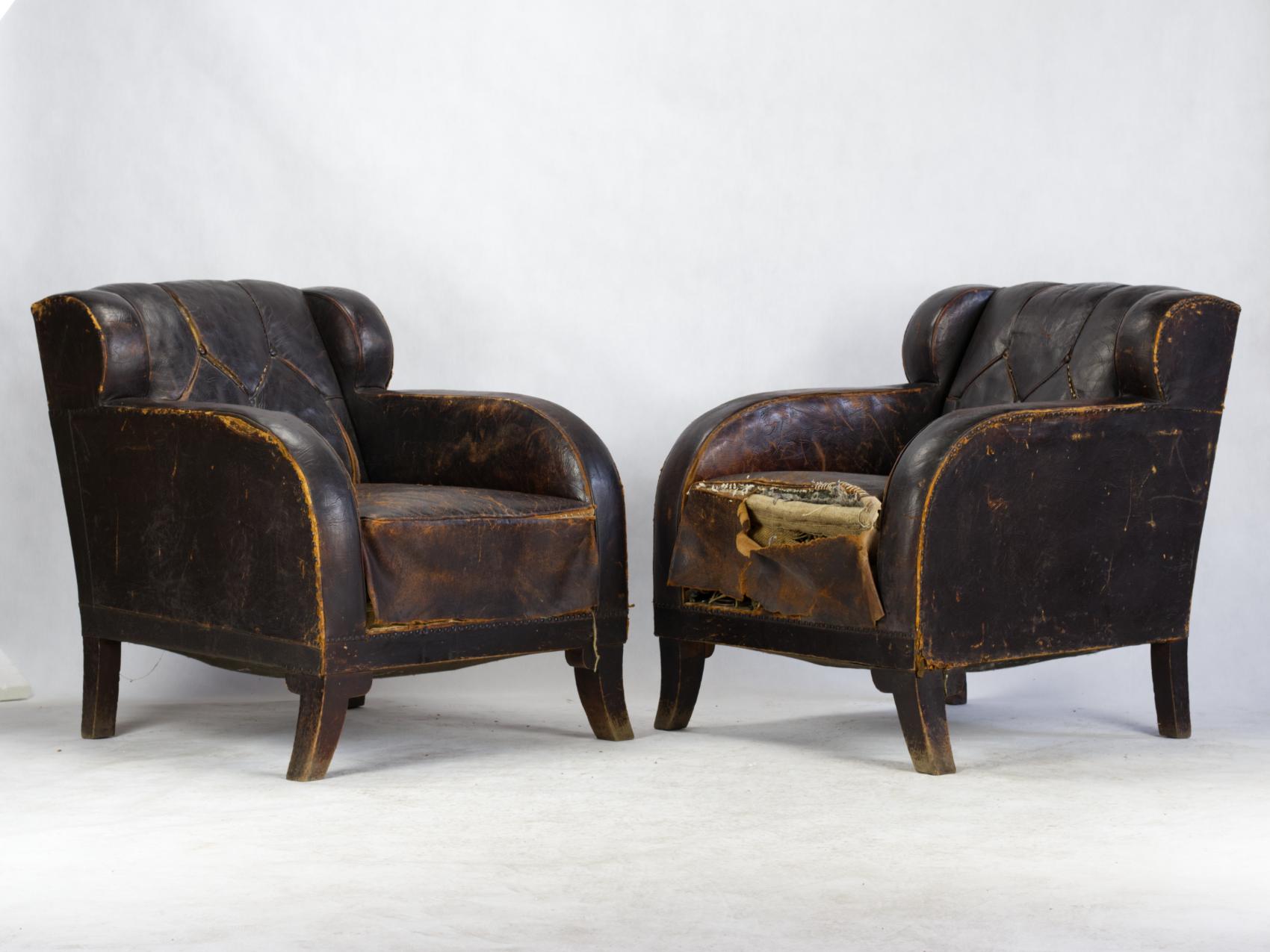 Paire de fauteuils club en cuir Art Nouveau, vers 1920 en vente 2